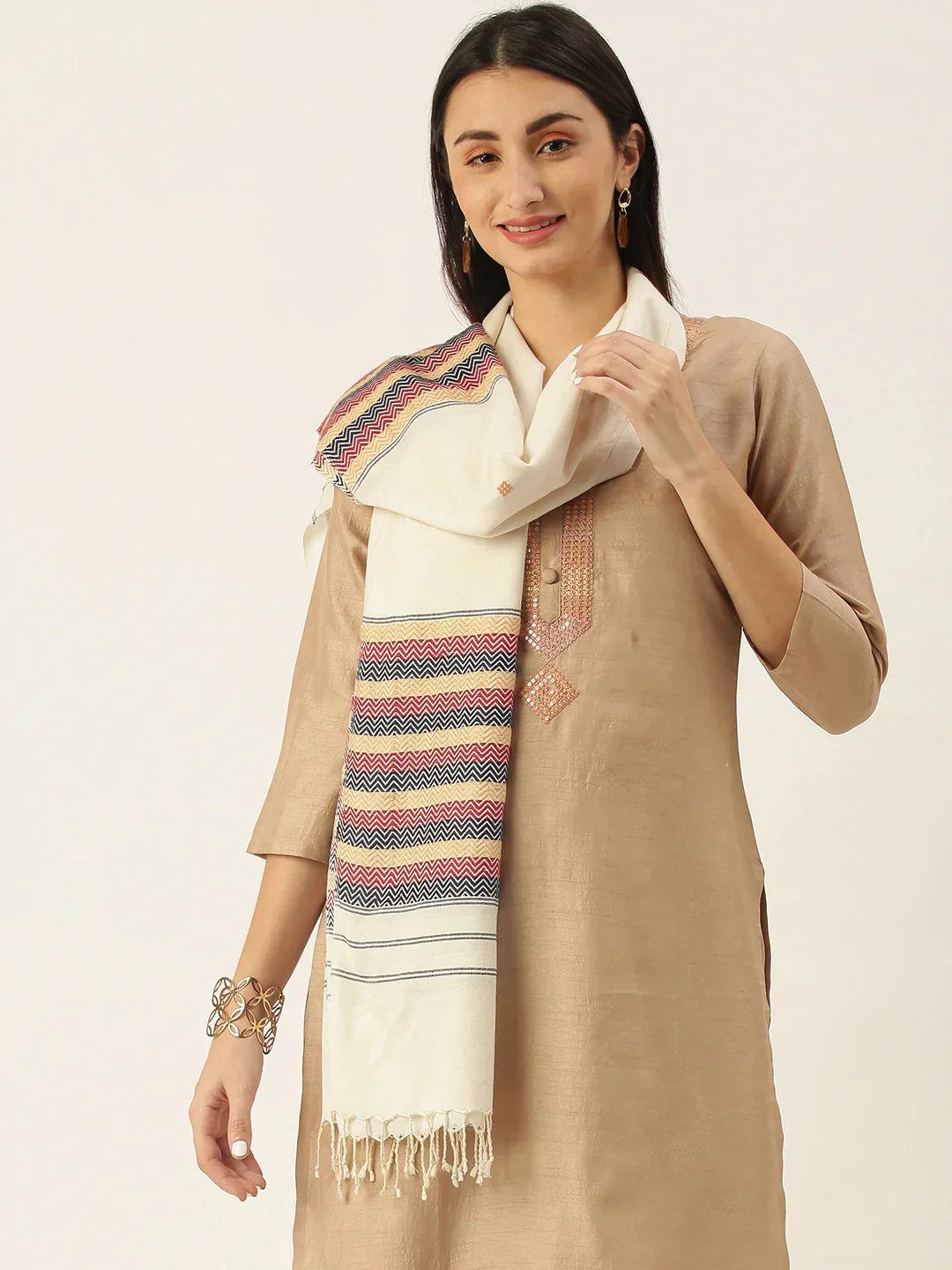 Cream Handwoven Chevron Eri Ahimsa Silk Stole