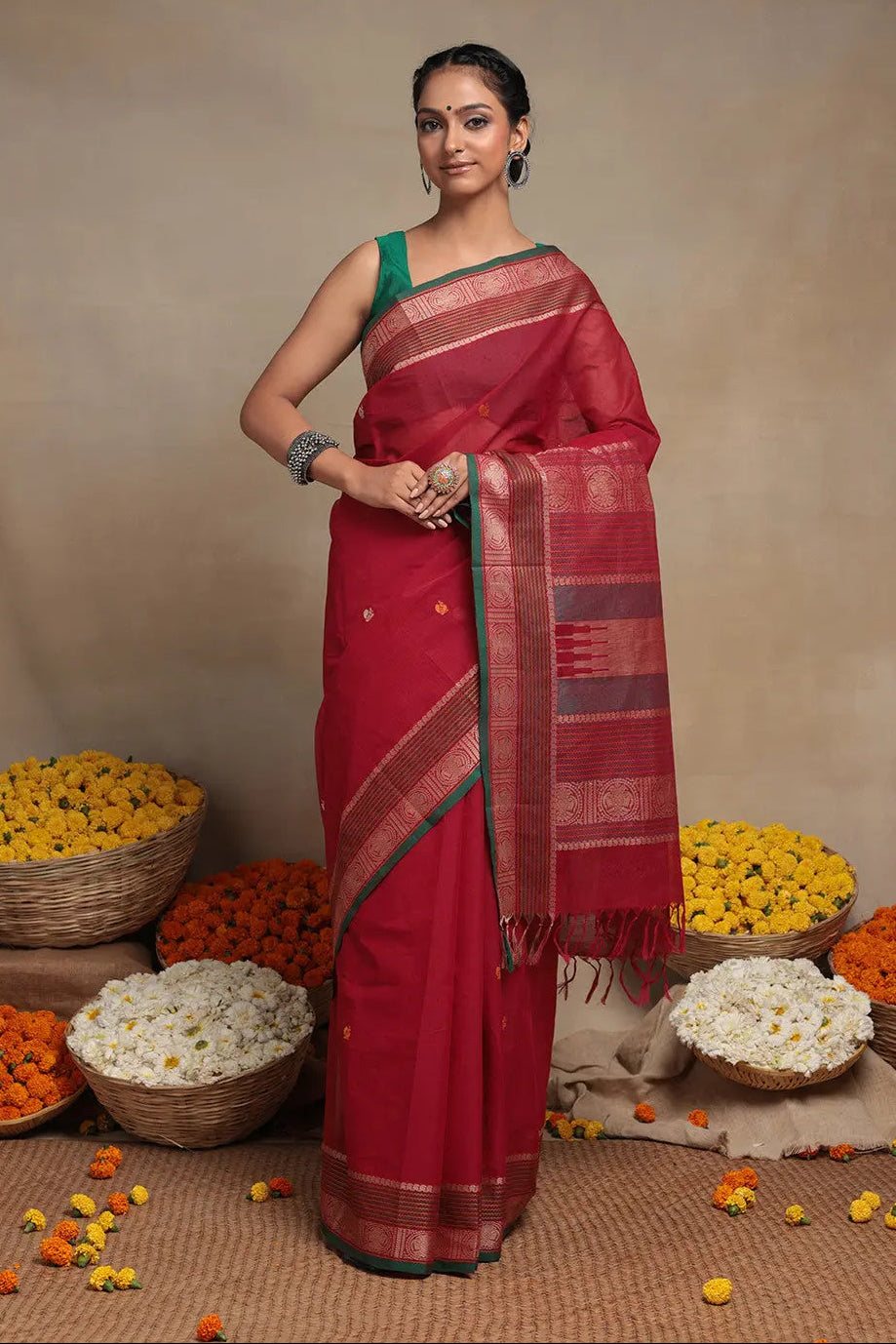 Handloom Magenta Pure Cotton Kanchi Saree | Shobitam