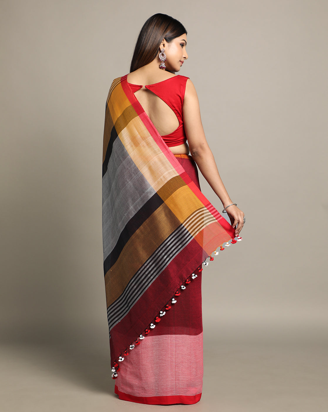 Handloom Colour block Cotton Saree with pompoms | Shobitam