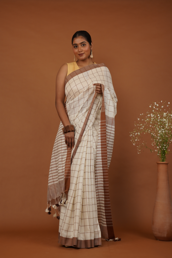 MriduRekha Handwoven Cotton Saree - Ivory & Cocoa | SHOBITAM