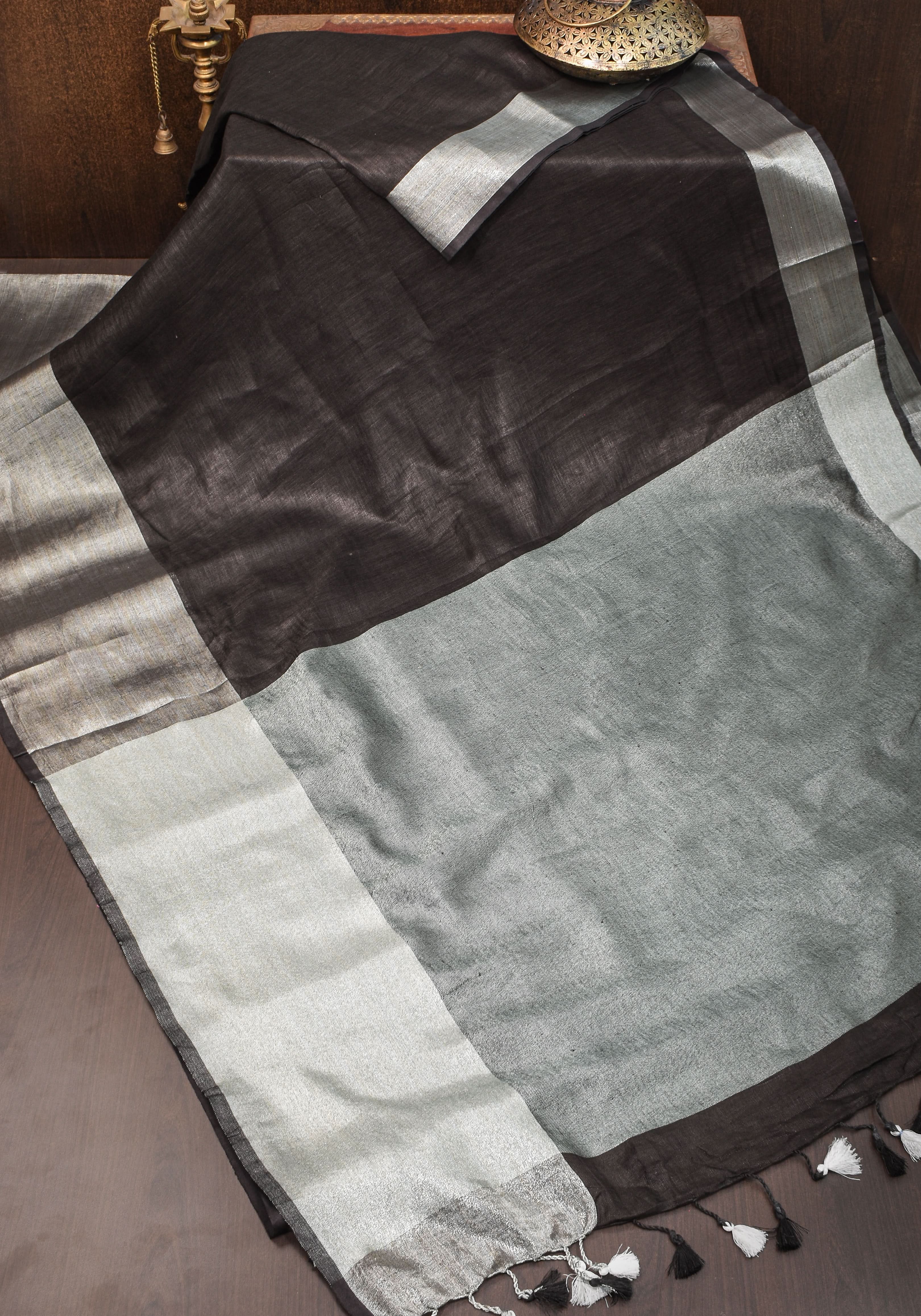 Black Linen by Linen Saree with Wide Border | Shobitam