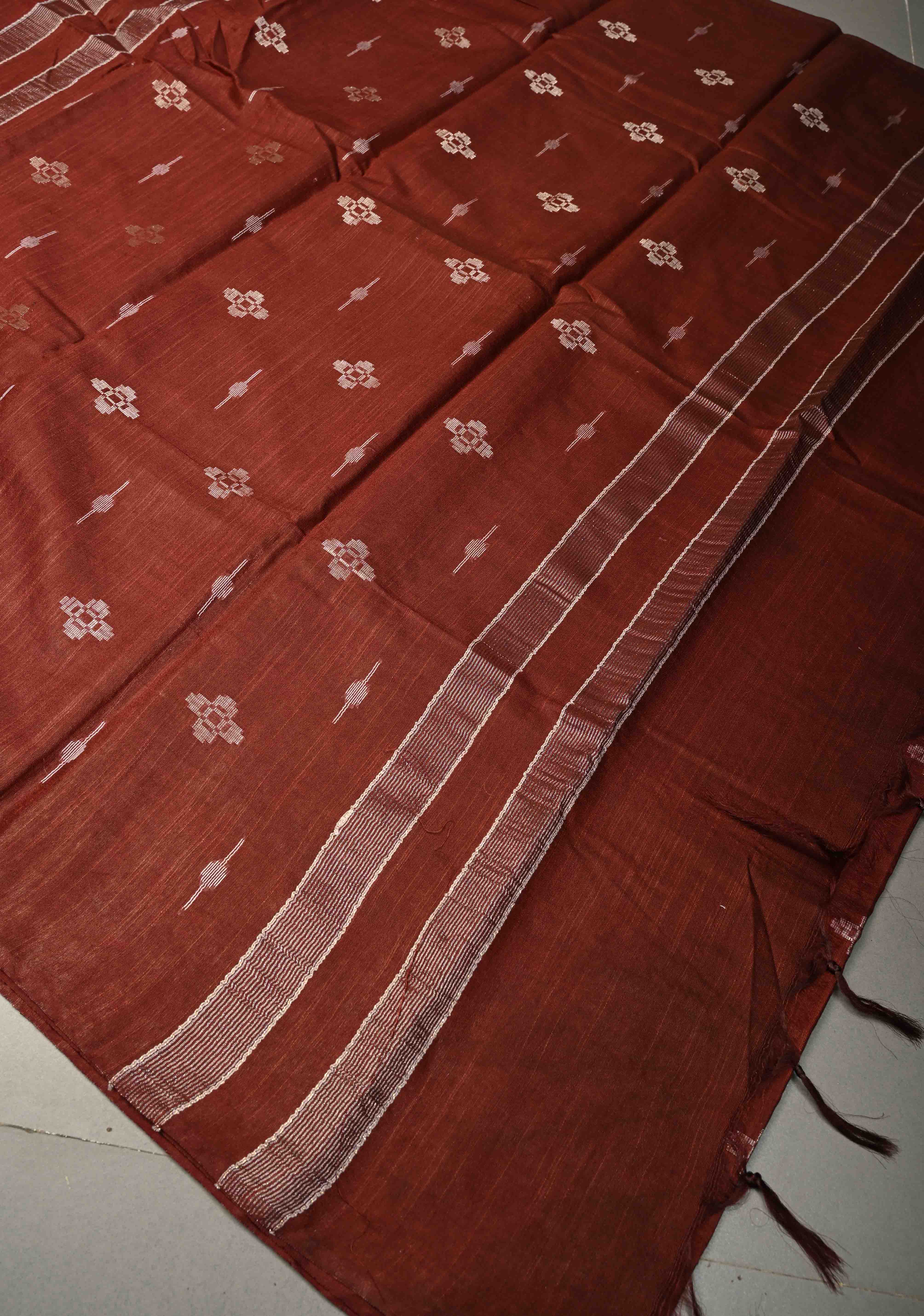 Deep Maroon Borderless Semi Tussar Saree with Thread and Muted Zari Buttas | Shobitam
