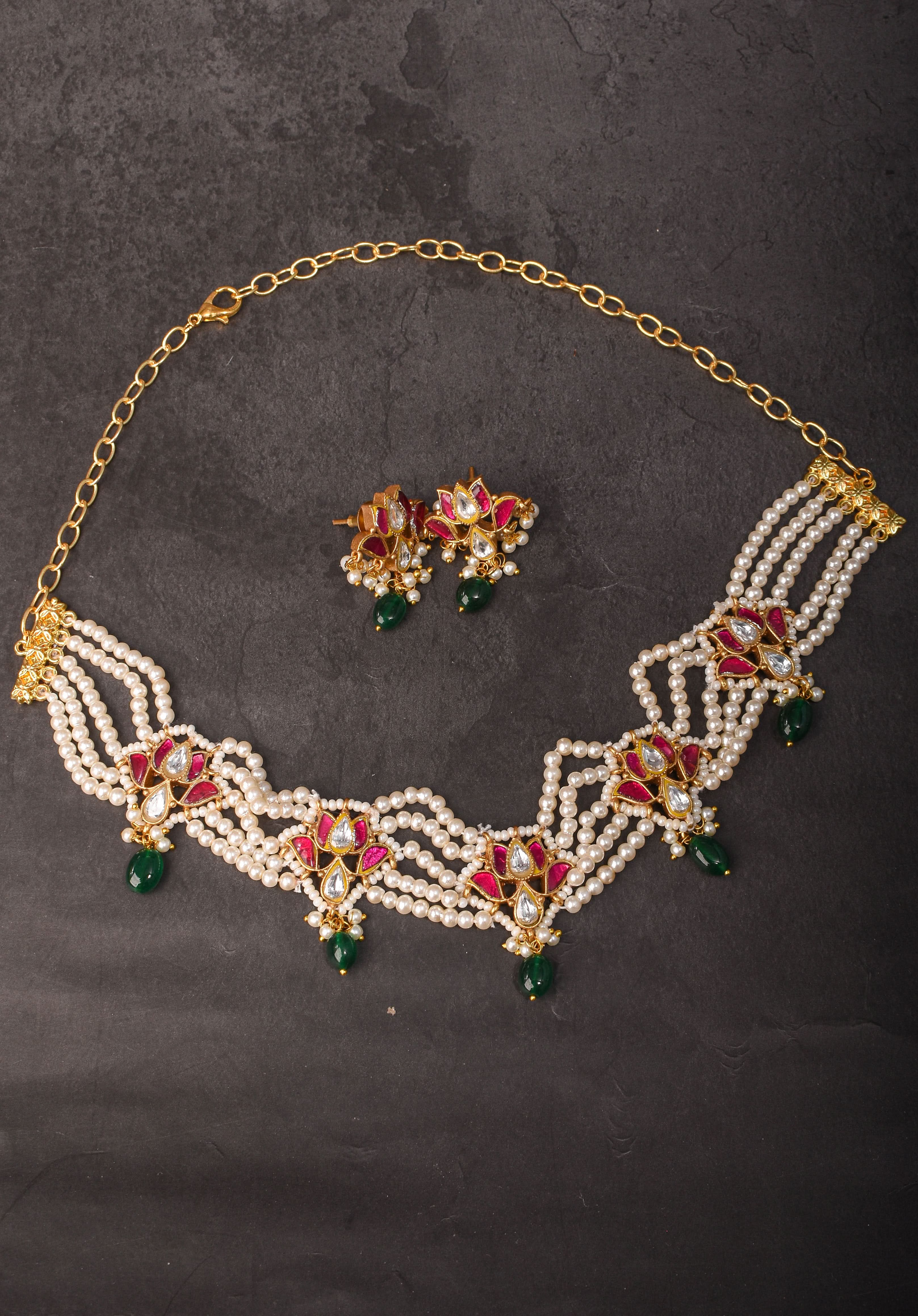 Charming Kemp Lotus on 5 row dainty beads Choker Set | Shobitam Jewelry