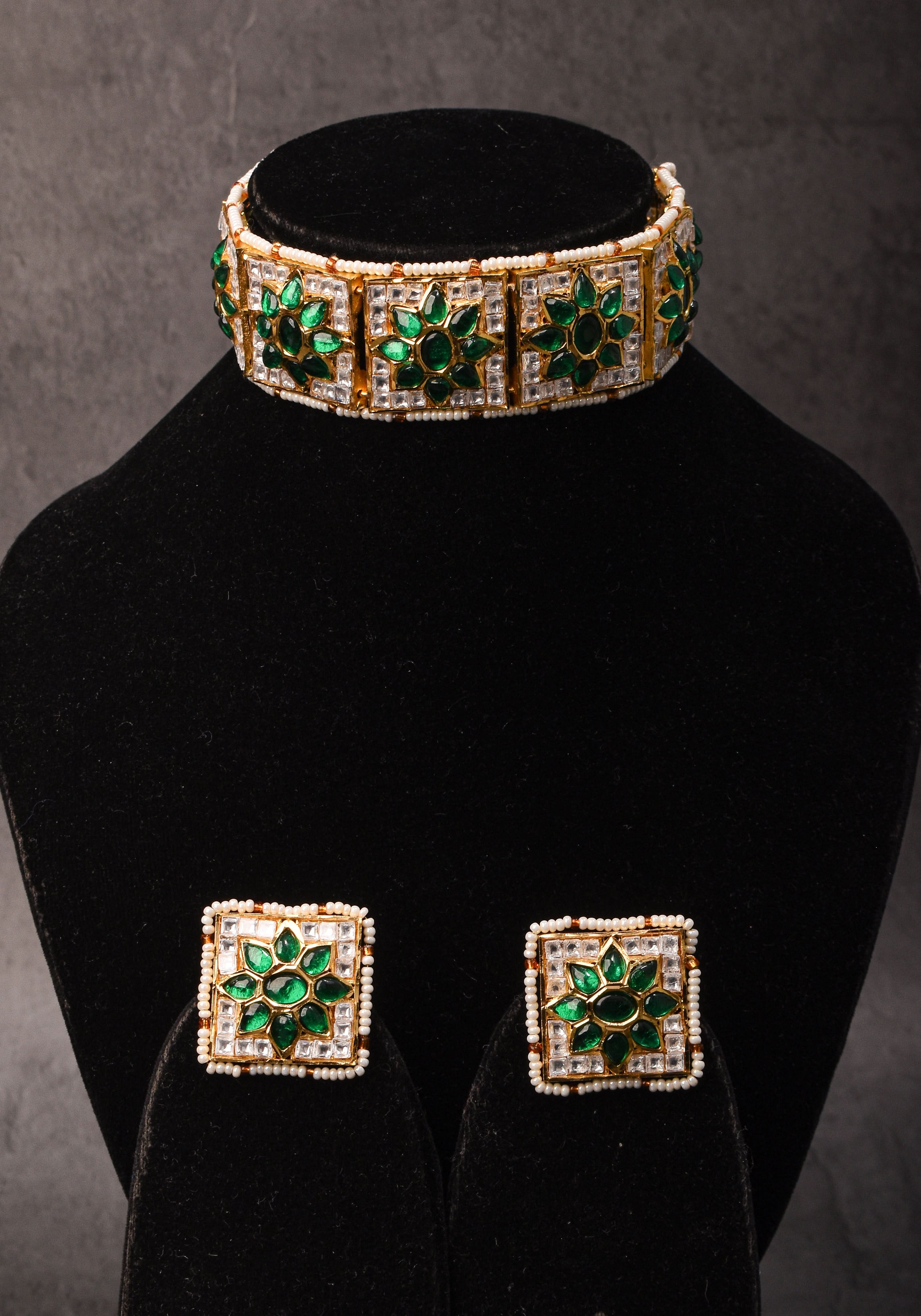 Ahmedabadi Jadau Choker Set in White & Green Stones | Shobitam Jewelry