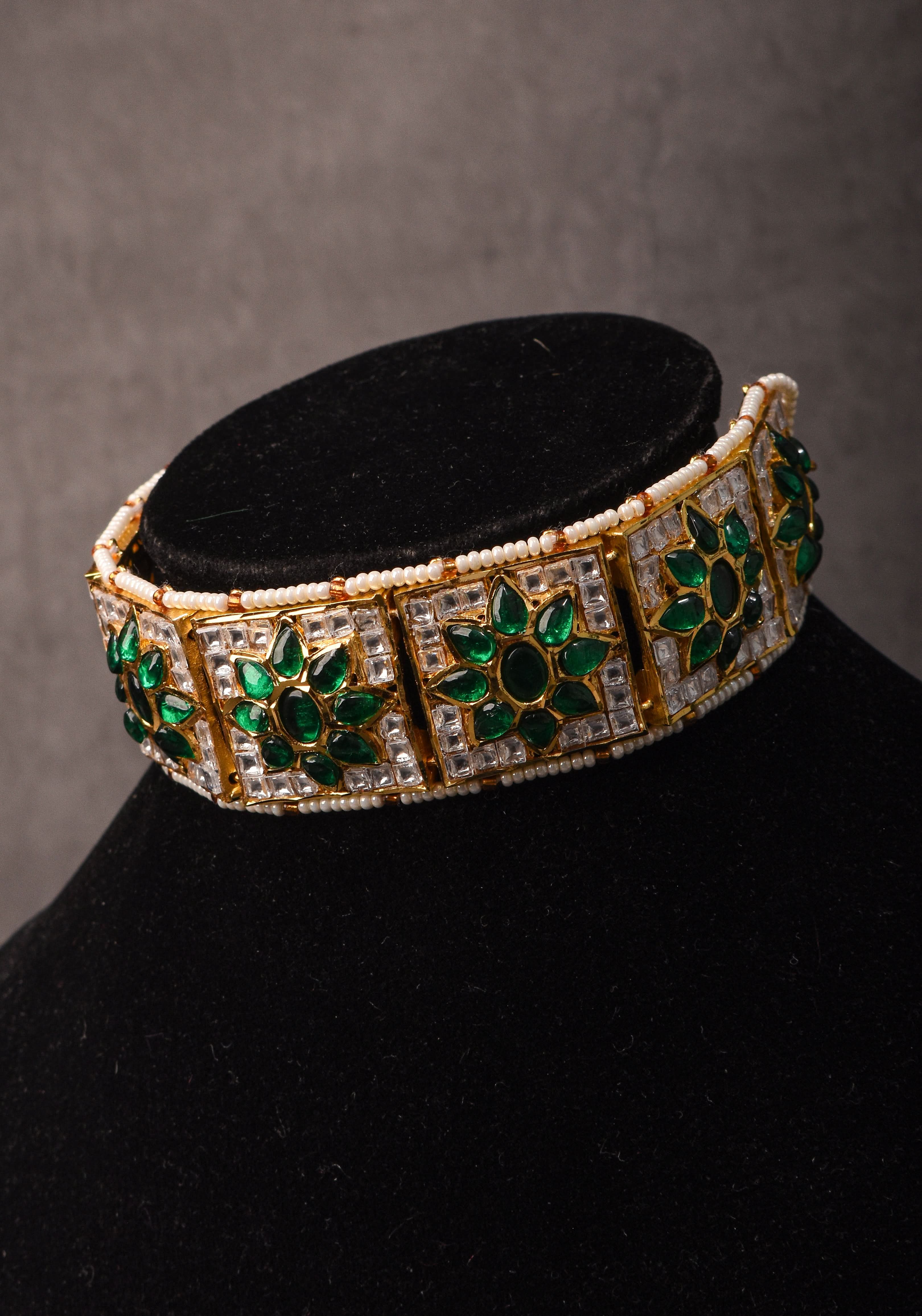 Ahmedabadi Jadau Choker Set in White & Green Stones | Shobitam Jewelry