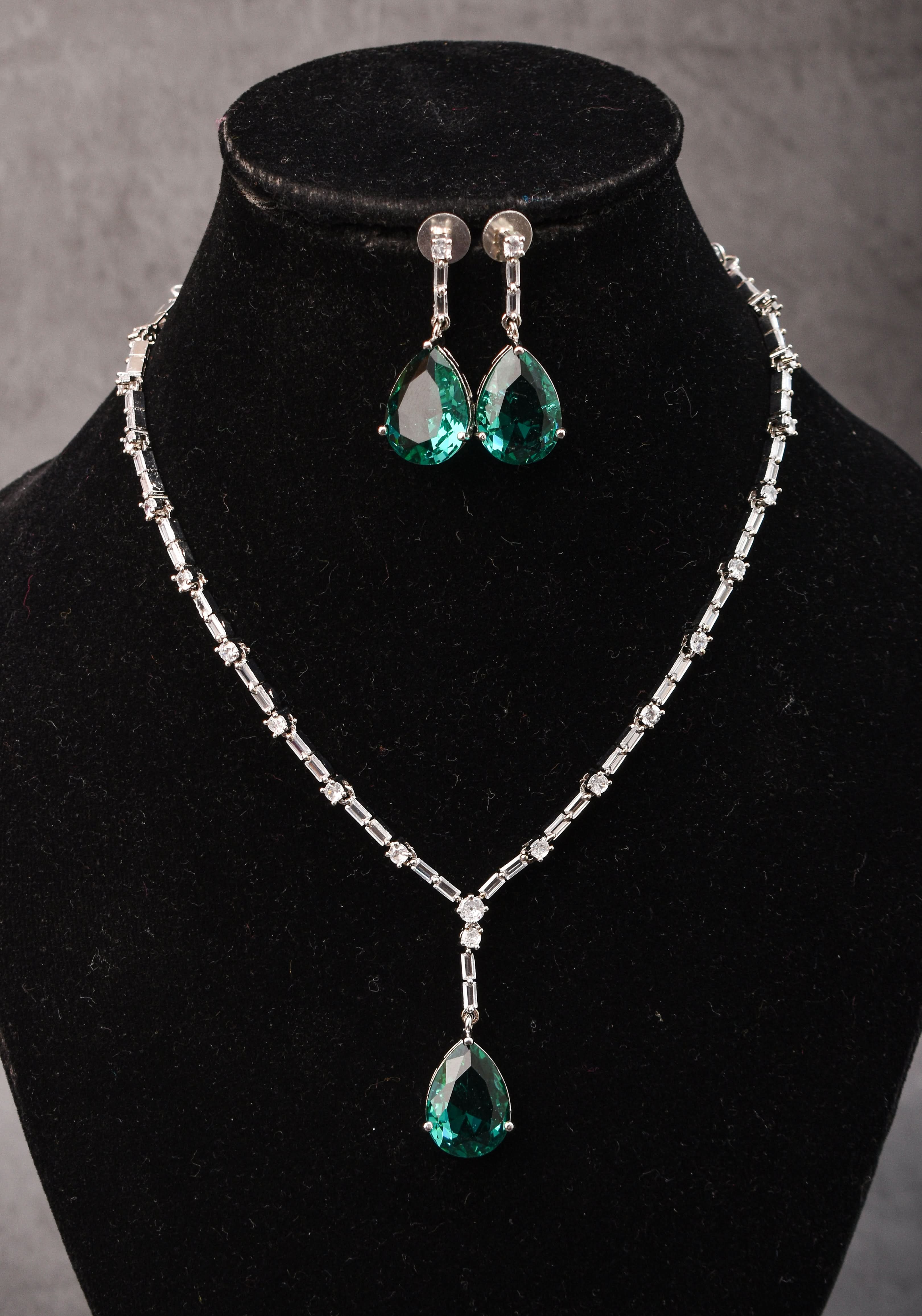 Celebrity-Inspired Emerald green Emerald green CZ Stone Drop Necklace and Earring | Shobitam Jewelry