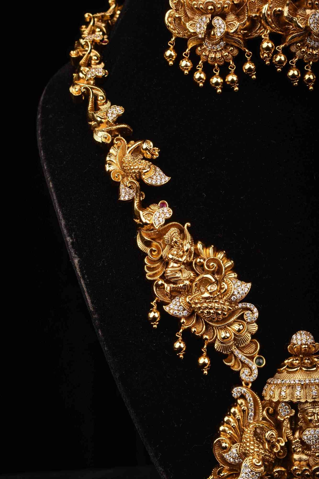 Antique Mid-Haram Set with 3D Lakshmi and Peacock Motifs