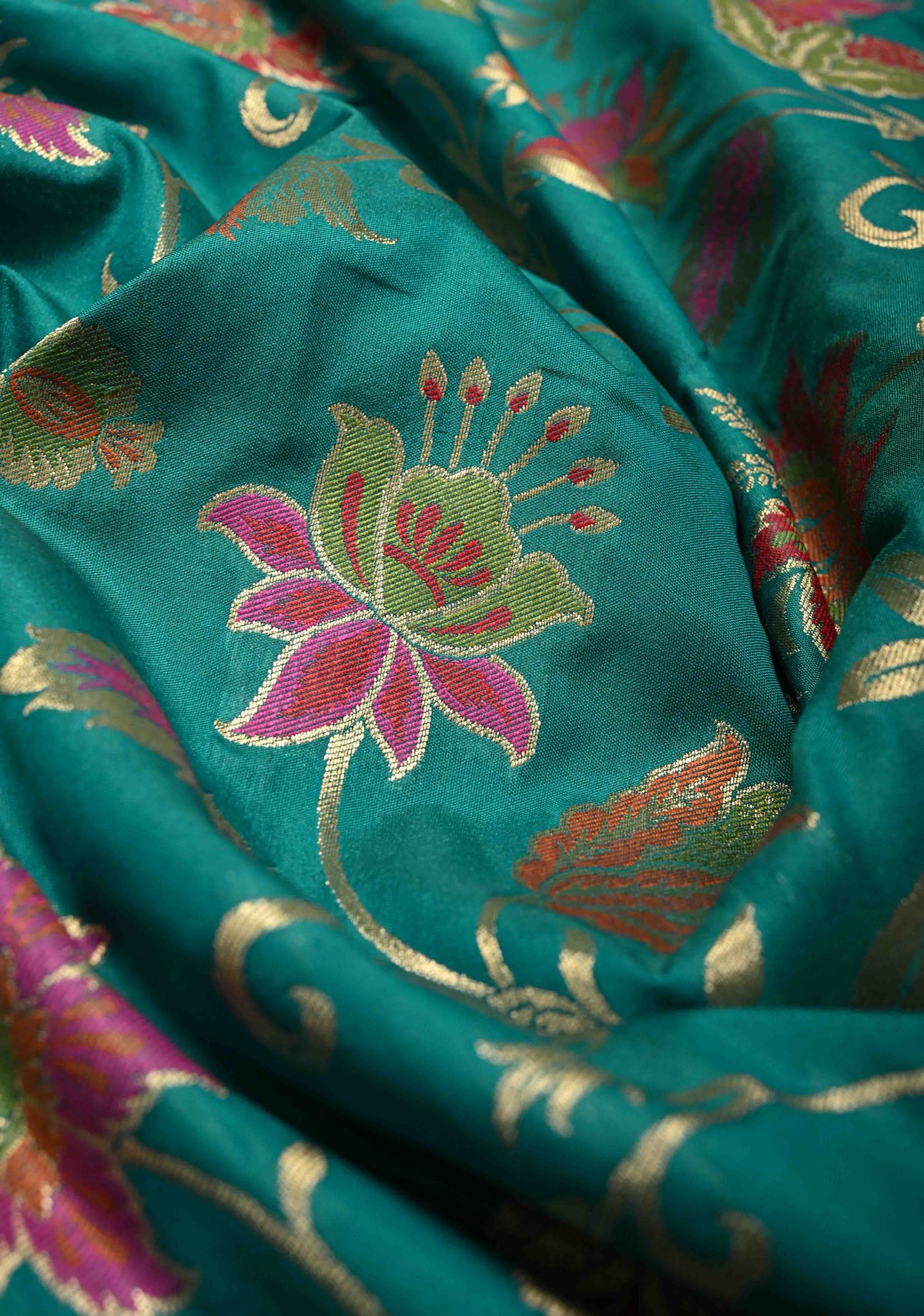 Rama Green Semi Silk Saree with Meenakari Floral Jaal and Zari Border | SHOBITAM