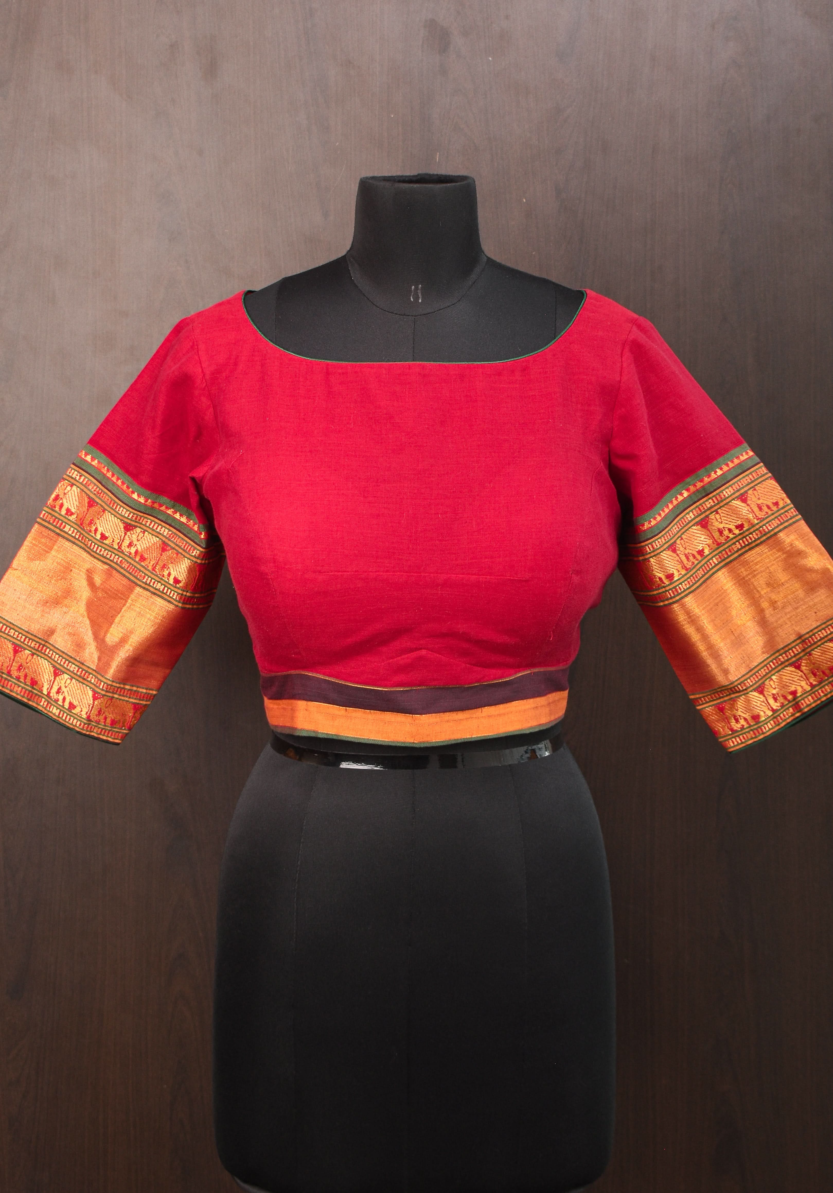 Maroon Narayanpet cotton boatneck blouse with oval cutout and tieback design | Shobitam