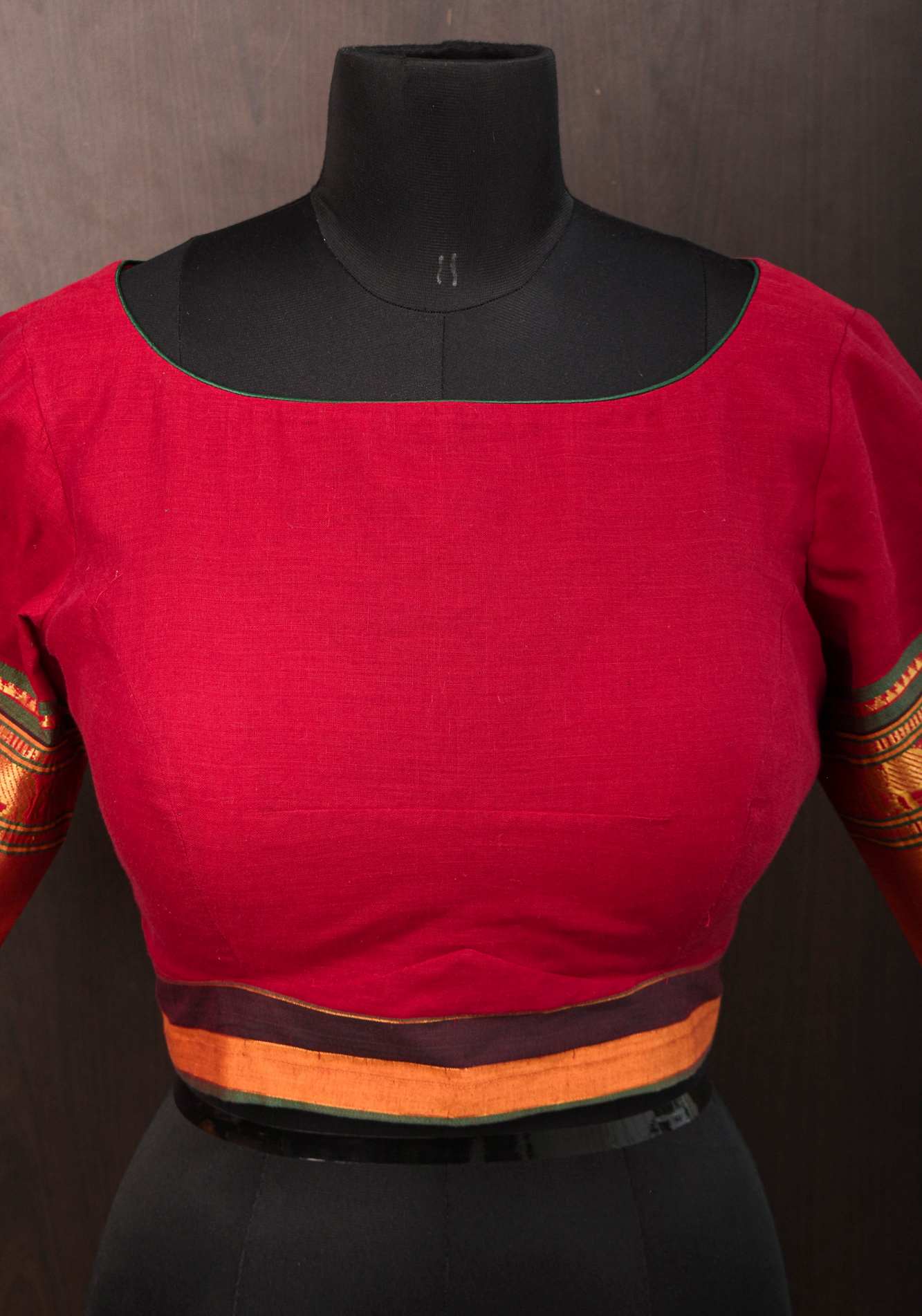 Maroon Narayanpet cotton boatneck blouse with oval cutout and tieback design