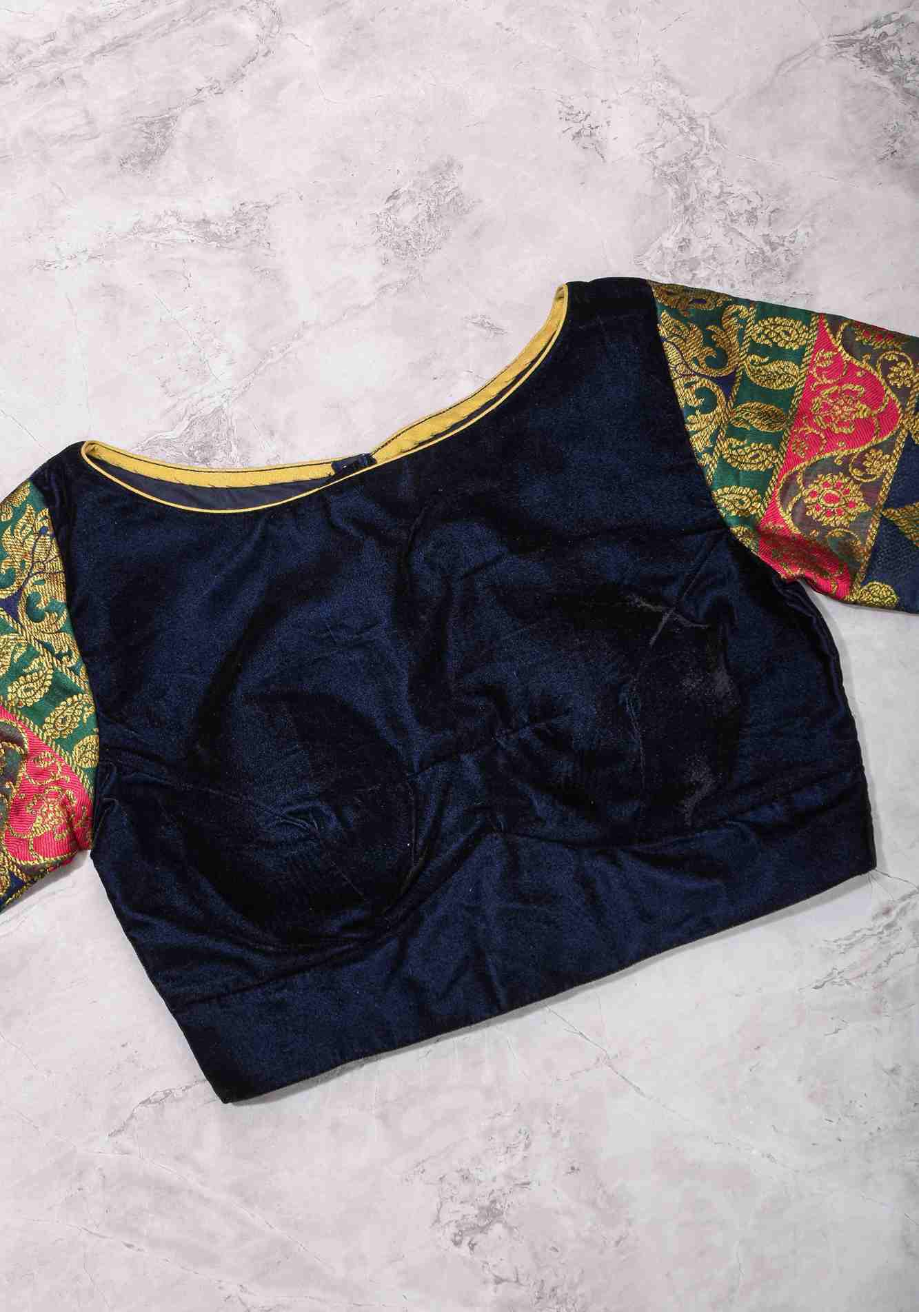 Size 32 : Regal Velvet and Banarasi multihue Sleeves Blouse