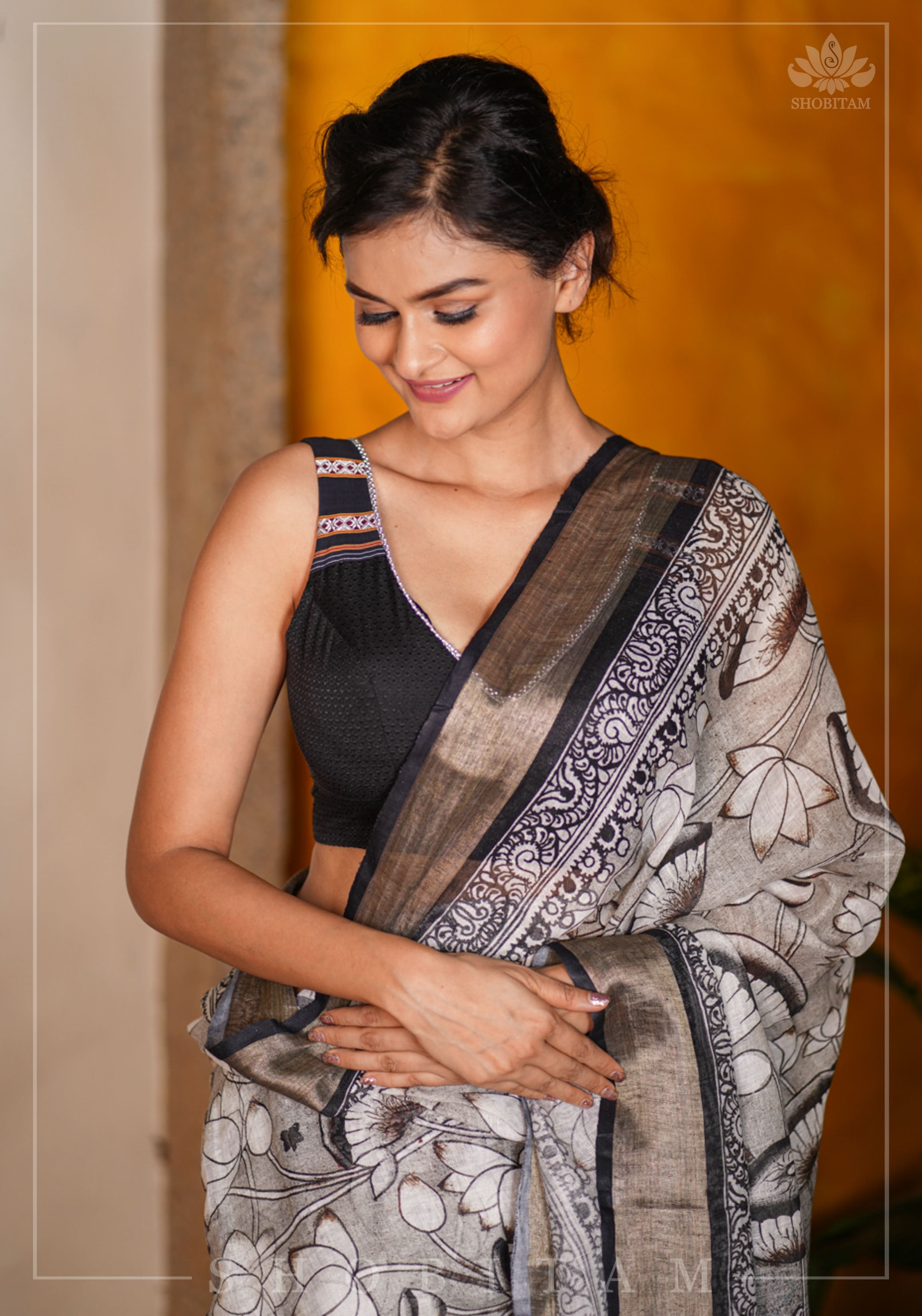 Pichwai DigitaI Print on Pure Linen by Linen Saree in Gray | Shobitam
