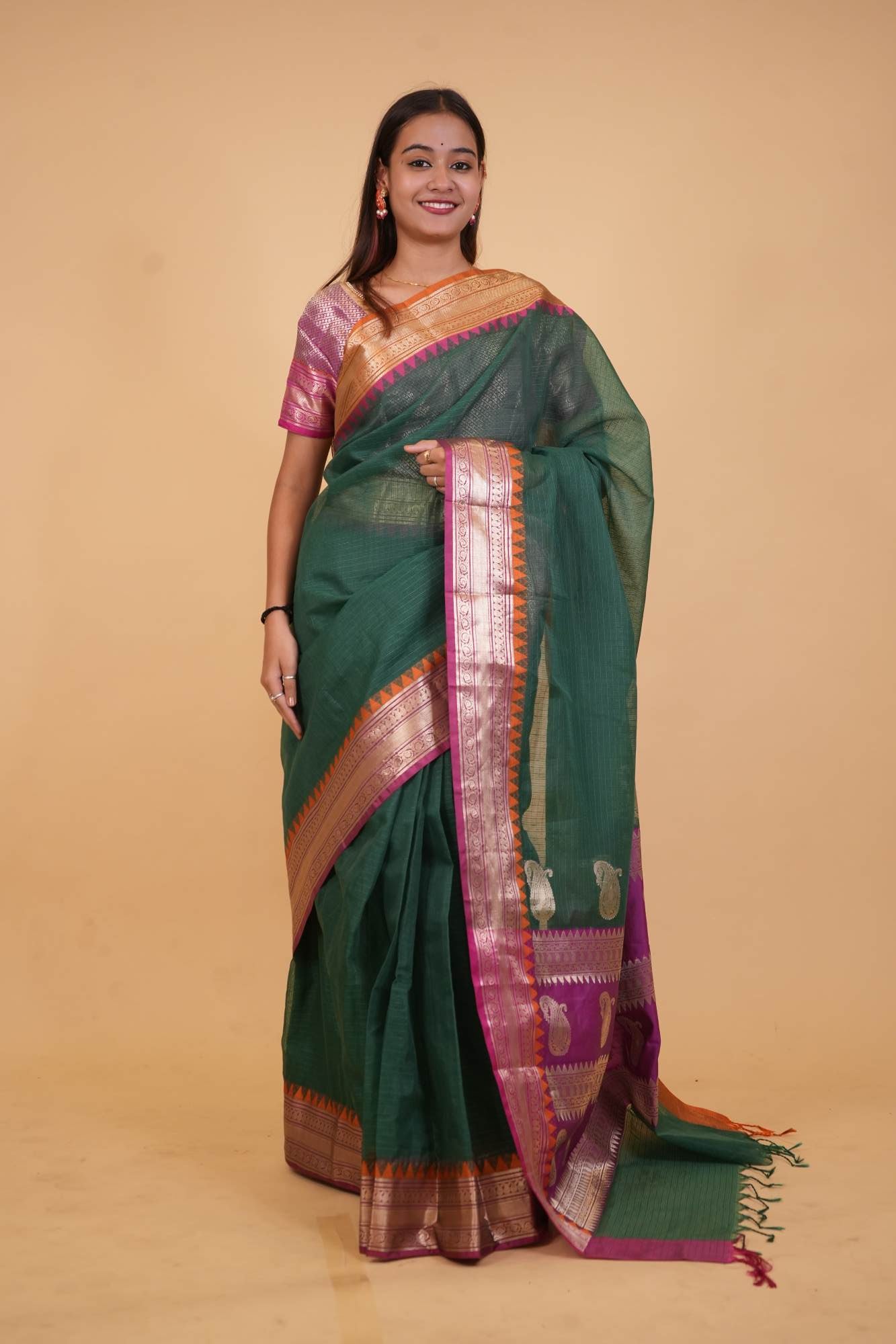 Green Kota Silk With Handloom Zari Border and Contrast Pink Pallu Wrap in 1 minute saree