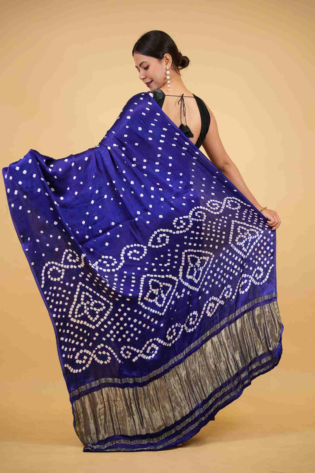 Beautiful Gaji Silk Ek Dani Traditional Bandhani in a stunning navy blue Wrap in 1 Minute Saree