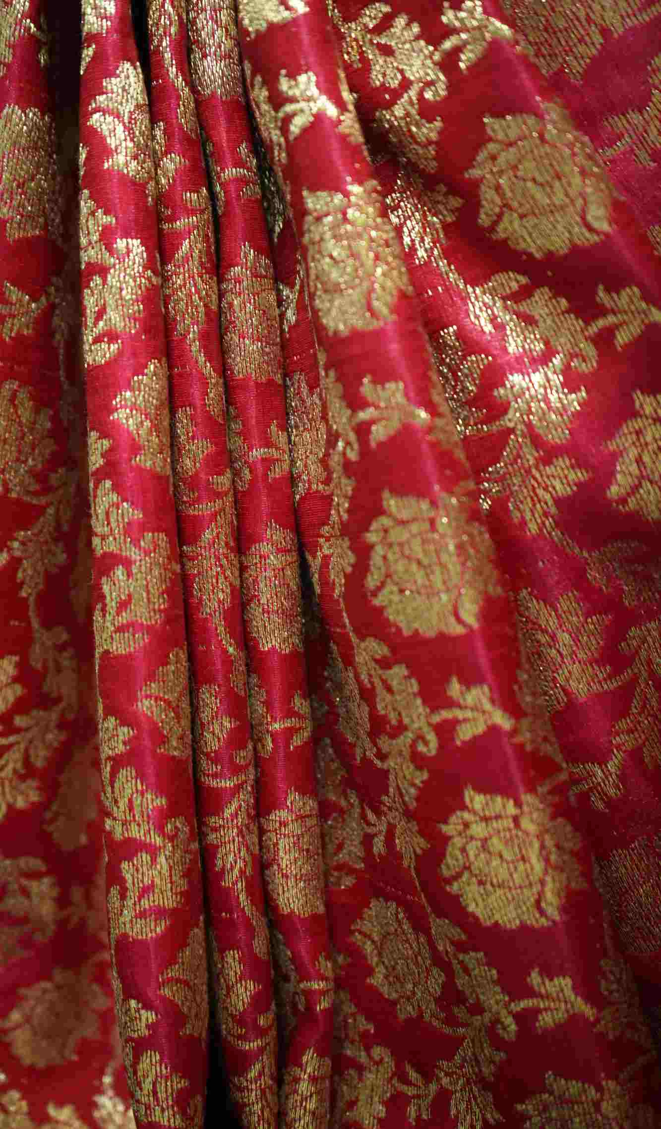 Rich Banarasi All Over Zari Weaving Butta Katan Ready To Wear Saree
