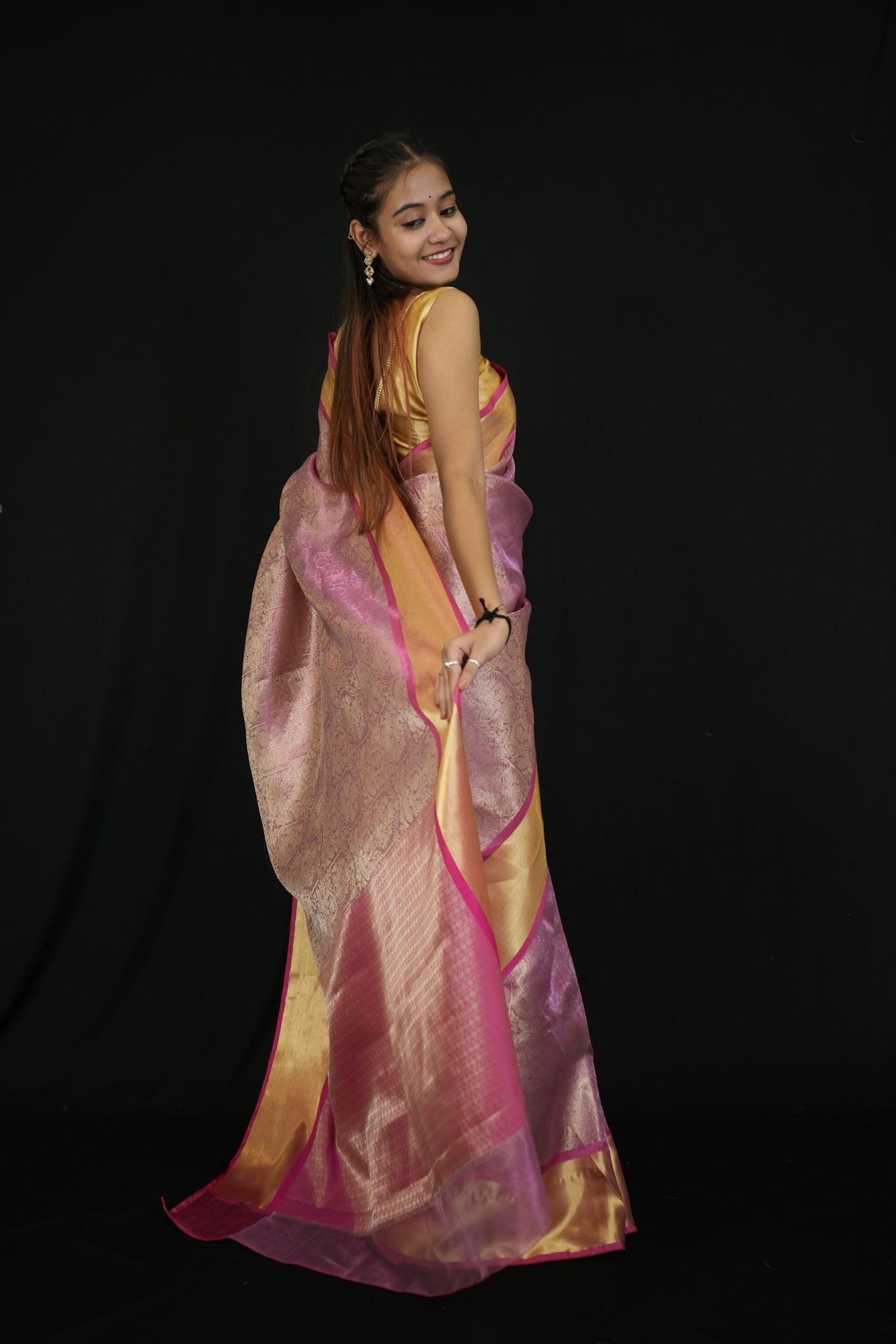 Gorgeous Banarasi Soft Tissue Silk with all over zari weaving & Opulent Embroidery Wrap in 1 Minute Saree