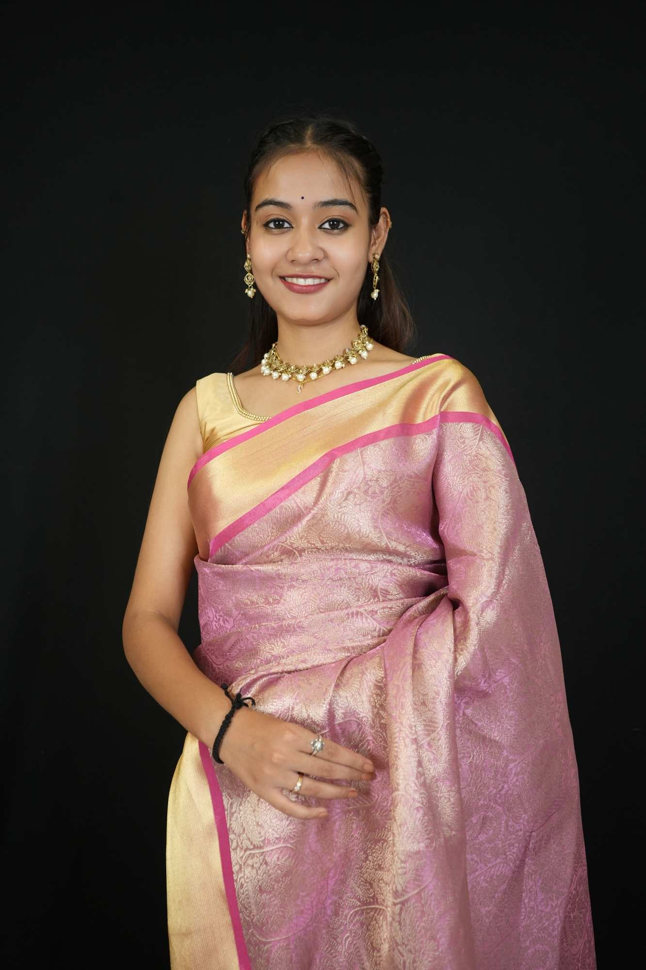 Gorgeous Banarasi Soft Tissue Silk with all over zari weaving & Opulent Embroidery Wrap in 1 Minute Saree