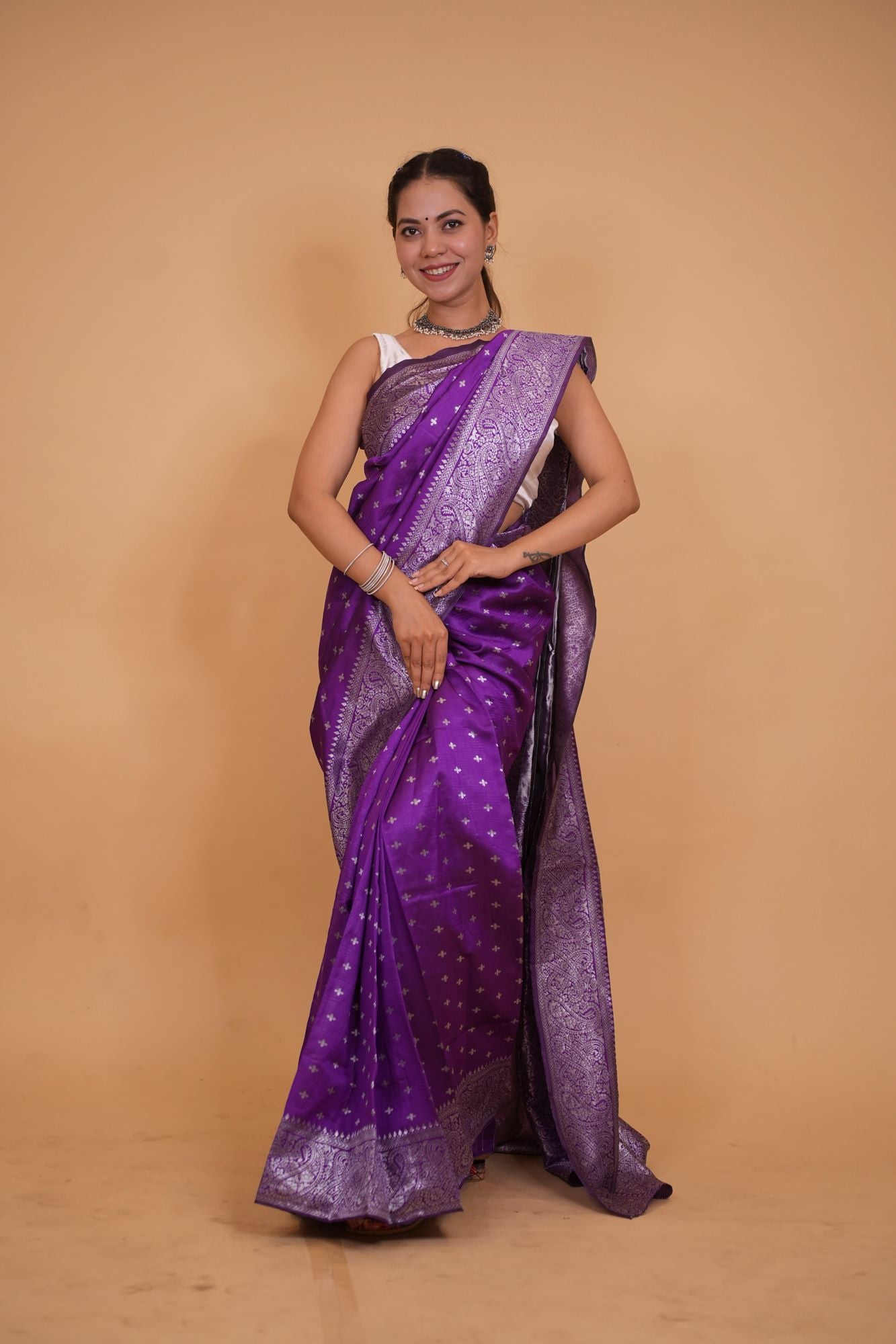 Gorgeous Purple Banarasi Soft Tissue Silk with Allover Zari Weaving , Paisley or Floral motifs & Weaving Pallu Wrap in 1 minute Saree