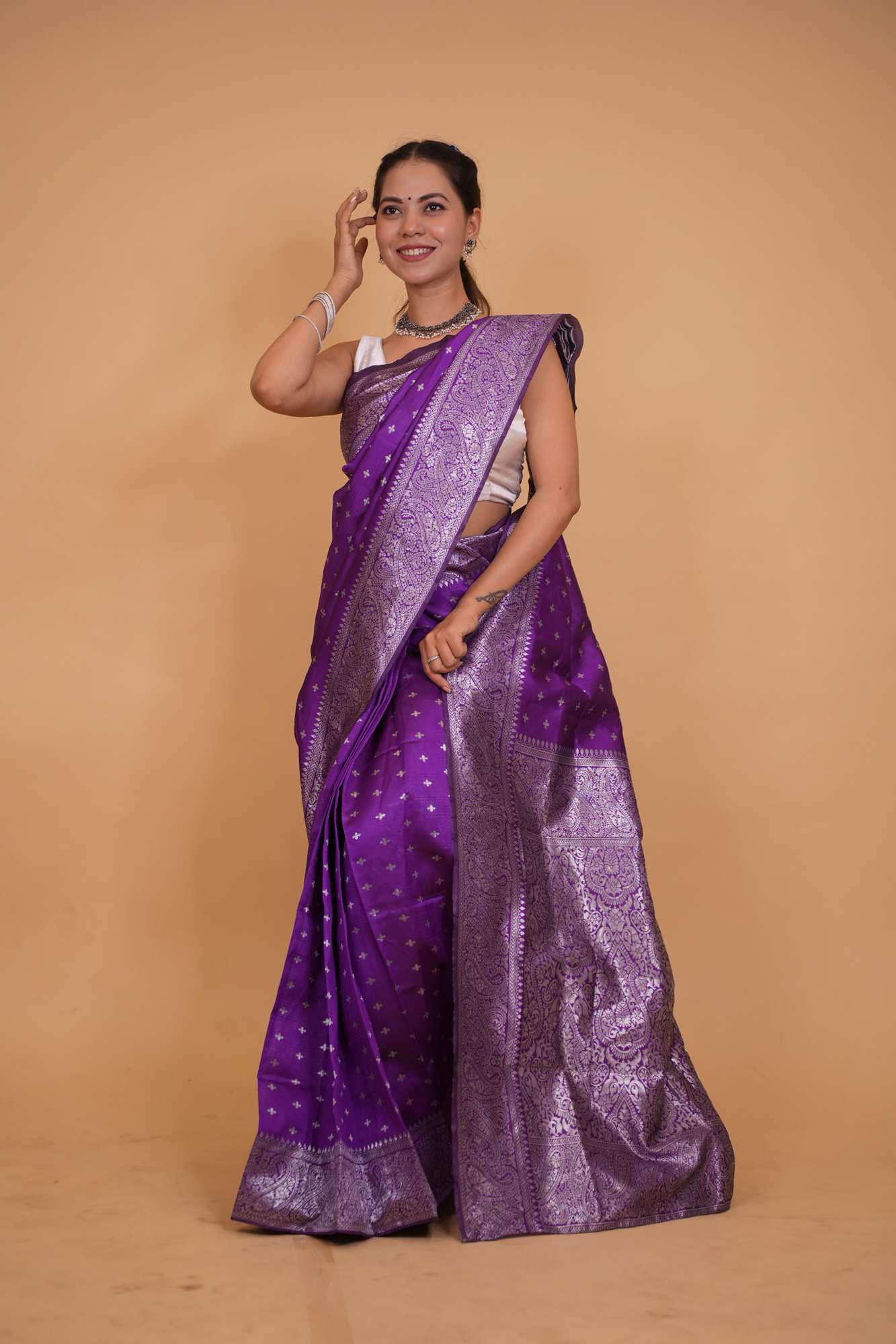 Gorgeous Purple Banarasi Soft Tissue Silk with Allover Zari Weaving , Paisley or Floral motifs & Weaving Pallu Wrap in 1 minute Saree
