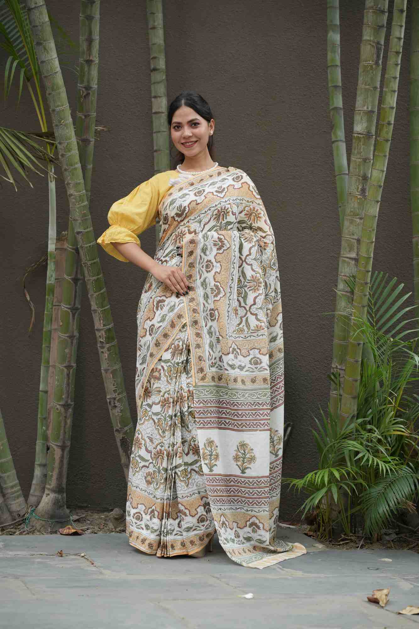 Light weight easy to wear saree floral jaipuri sanganeri mulmul ready to wear saree