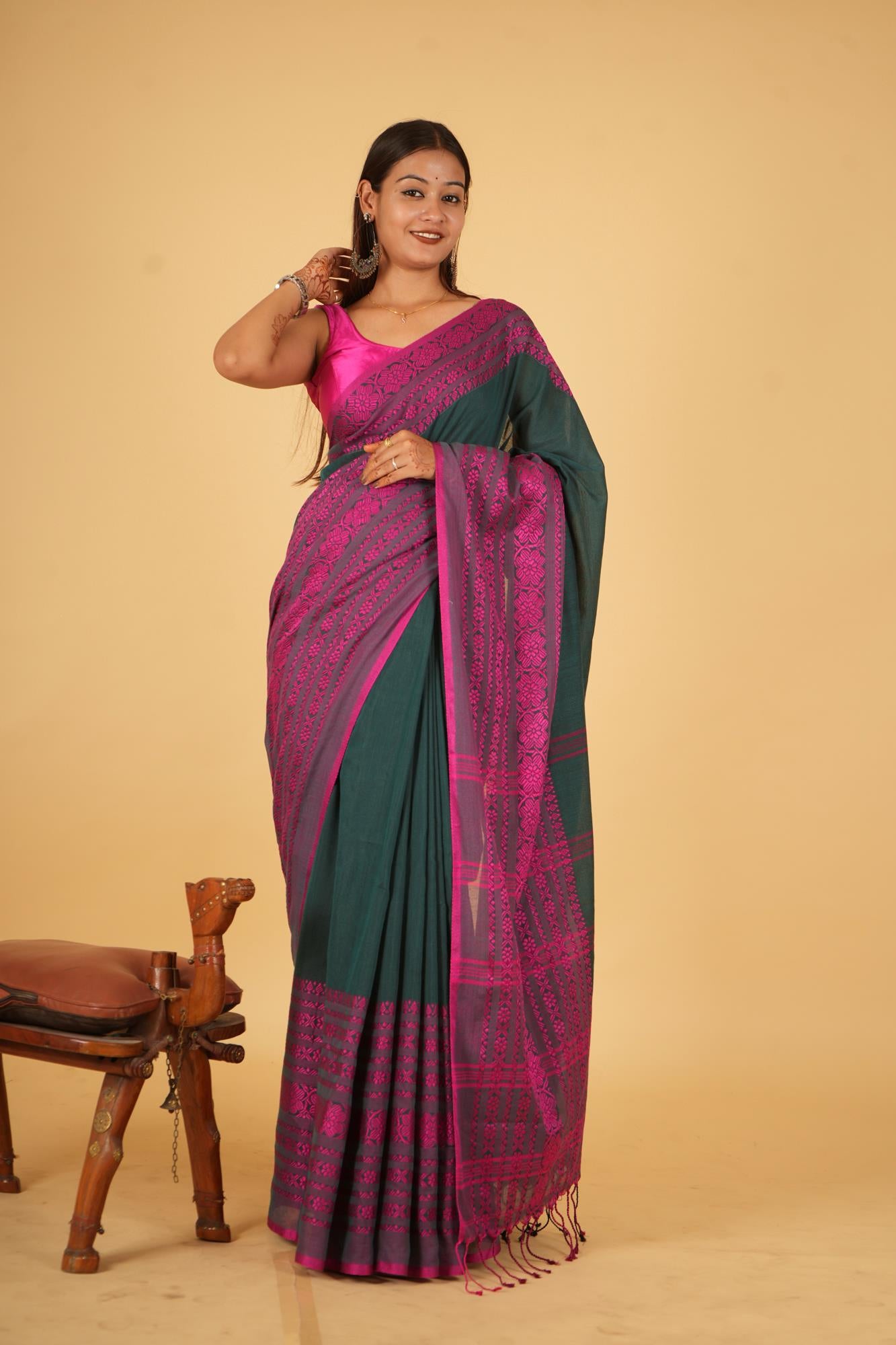 Cotton Green With Contrast Pink Begampuri Woven Ready To Wear Saree