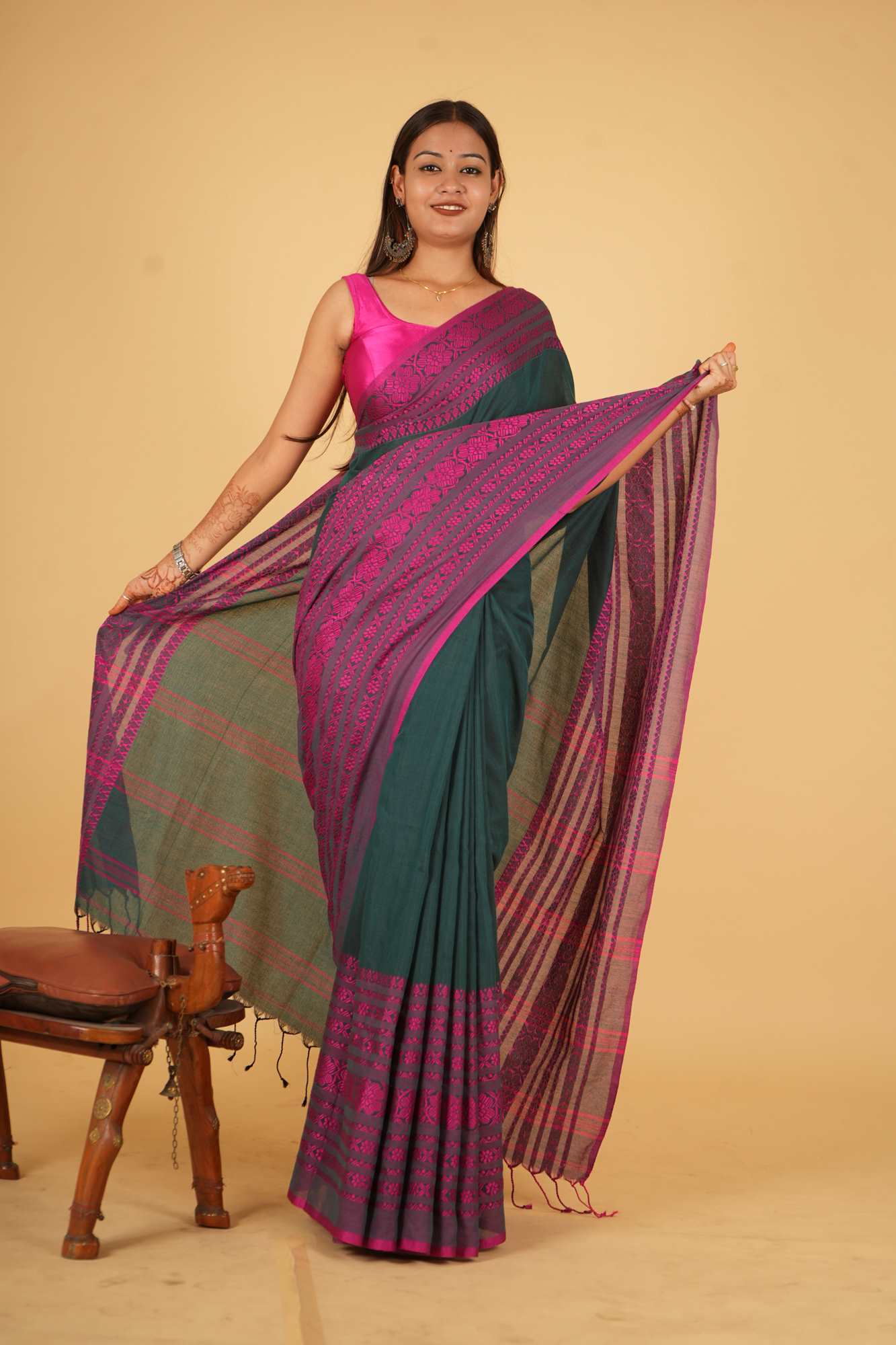 Cotton Green With Contrast Pink Begampuri Woven Ready To Wear Saree