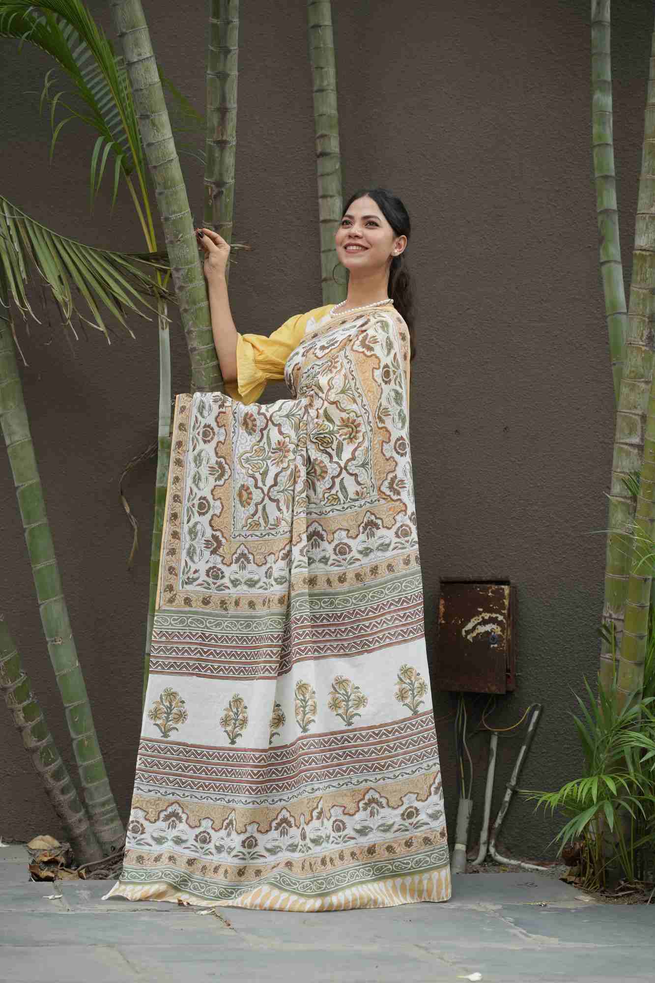 Light weight easy to wear saree floral jaipuri sanganeri mulmul ready to wear saree