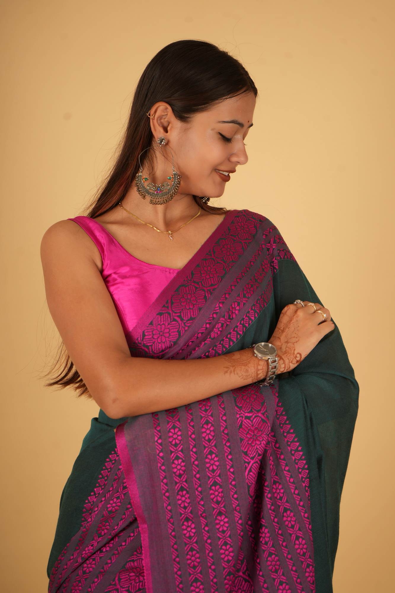 Cotton Green With Contrast Pink Begampuri Woven Ready To Wear Saree