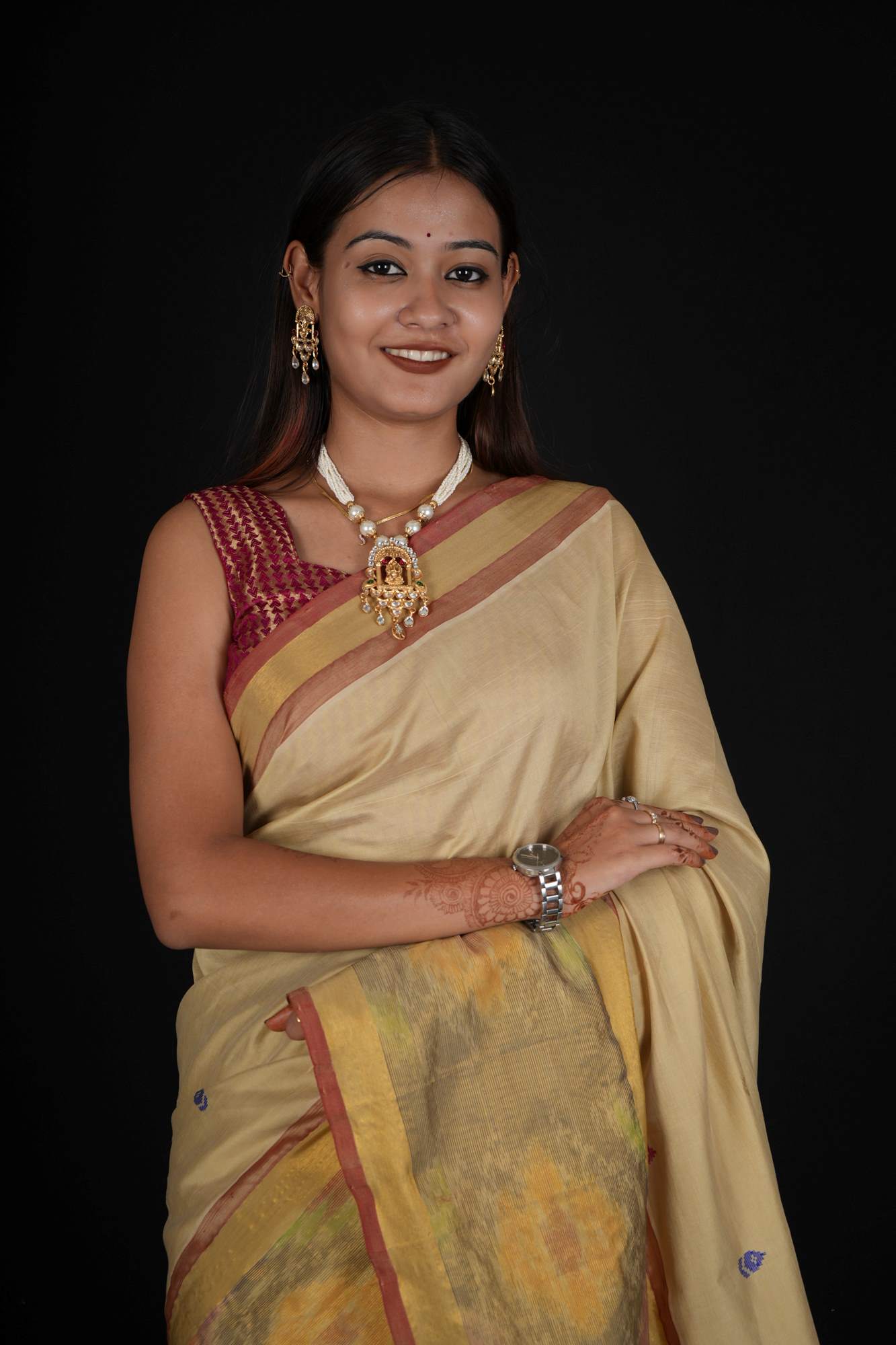 Uppada Silk With Pochampalli Ikkat woven Border & butta Overall Ready To Wear Saree