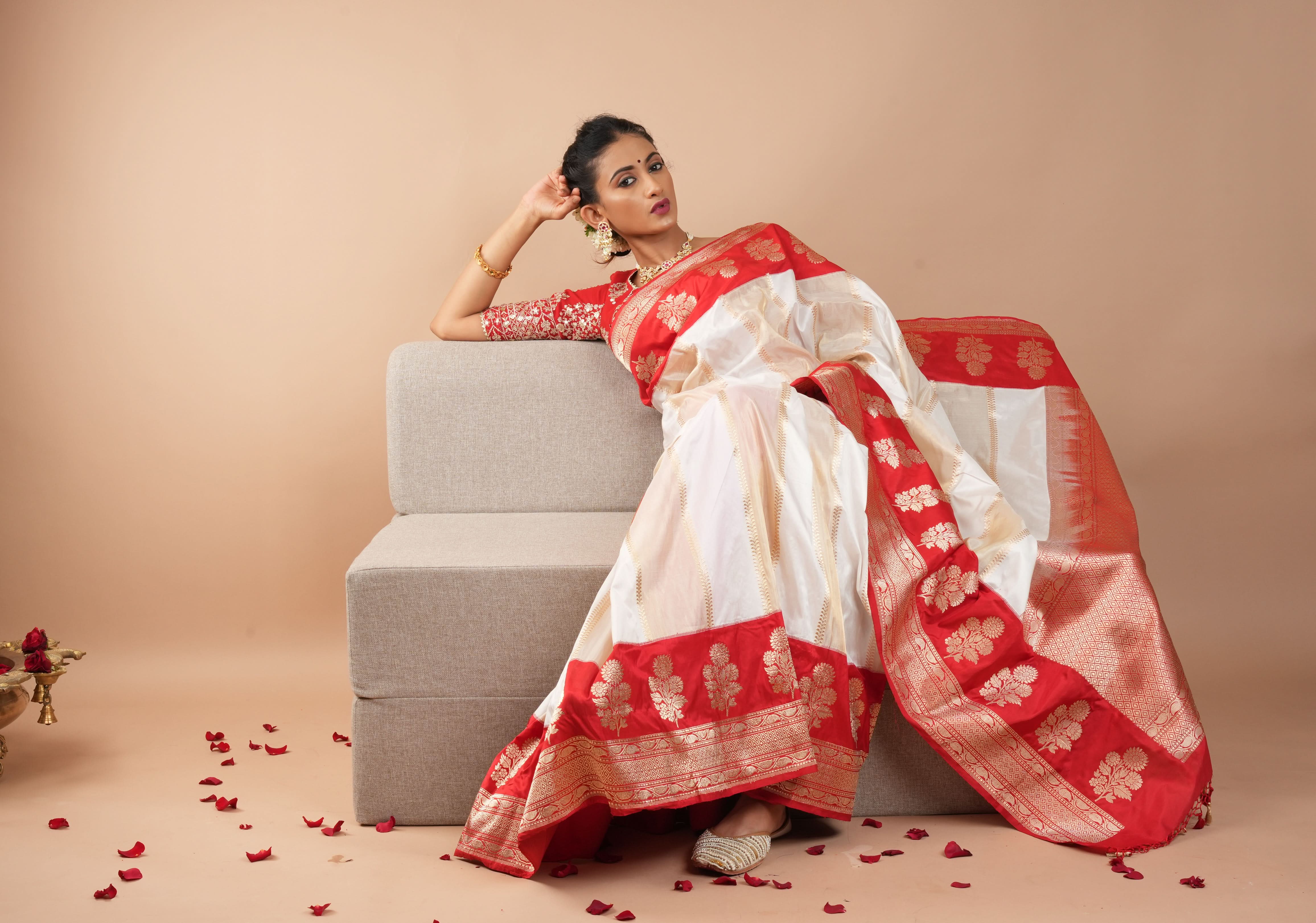 Unique Design White Dual tone Jharoka Pattern Pure Katan Silk saree with Contrast Zari borders | SILK MARK CERTIFIED | SHOBITAM