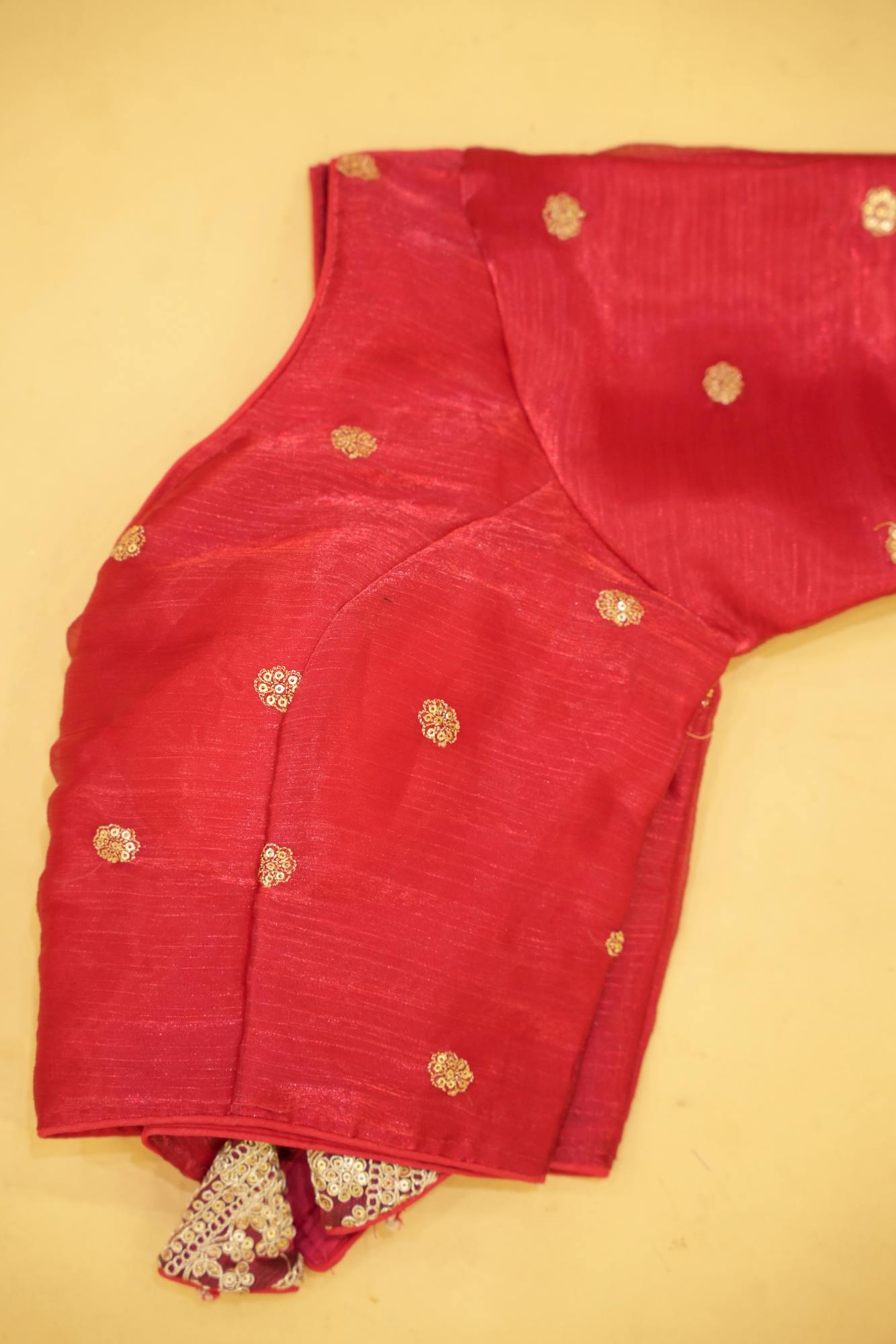 TISSUE SILVER EMBROIDERY WITH V NECK AND PEDDAD BLOUSE