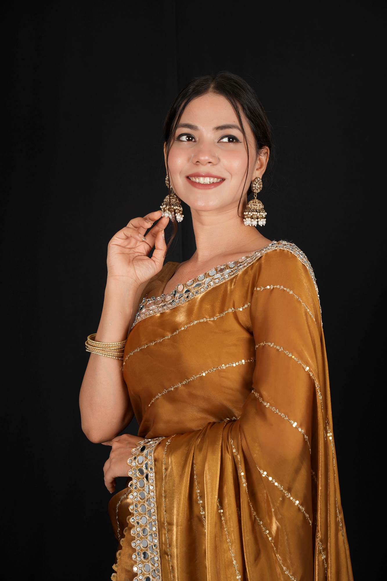 Exquisite Soft Organza witH Mirror Work Embroidery Border & Designer Blouse Wrap in 1 Minute Saree