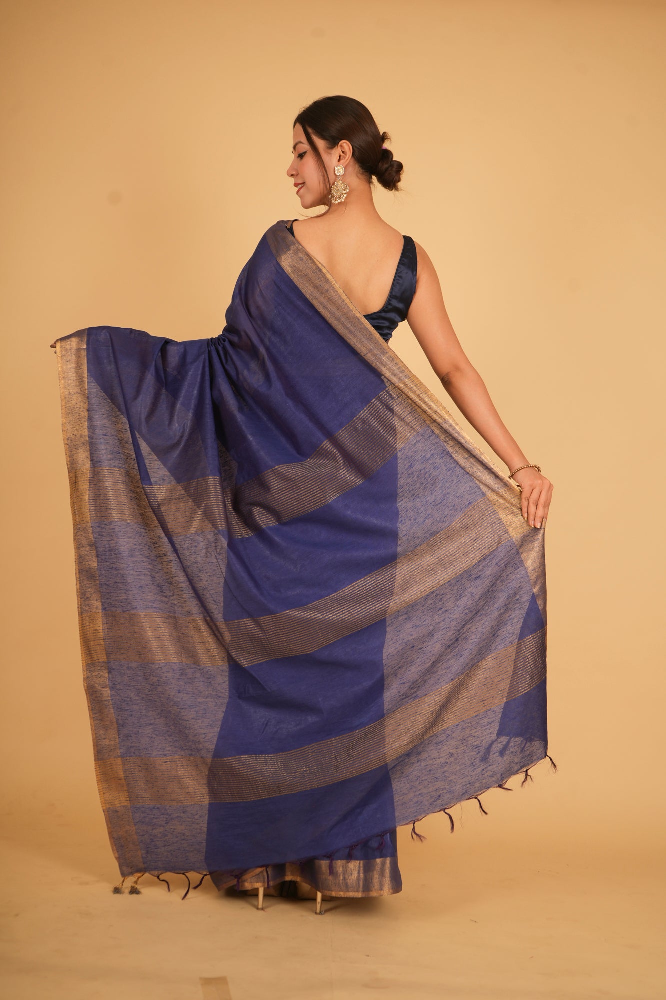 Premium Bapta silk with Zari Border – A Masterpiece Wrap in one minute saree