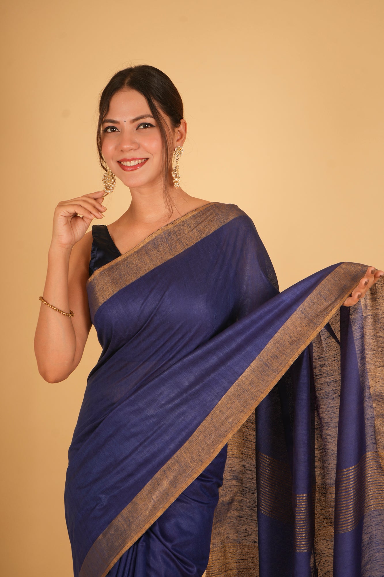 Premium Bapta silk with Zari Border – A Masterpiece Wrap in one minute saree
