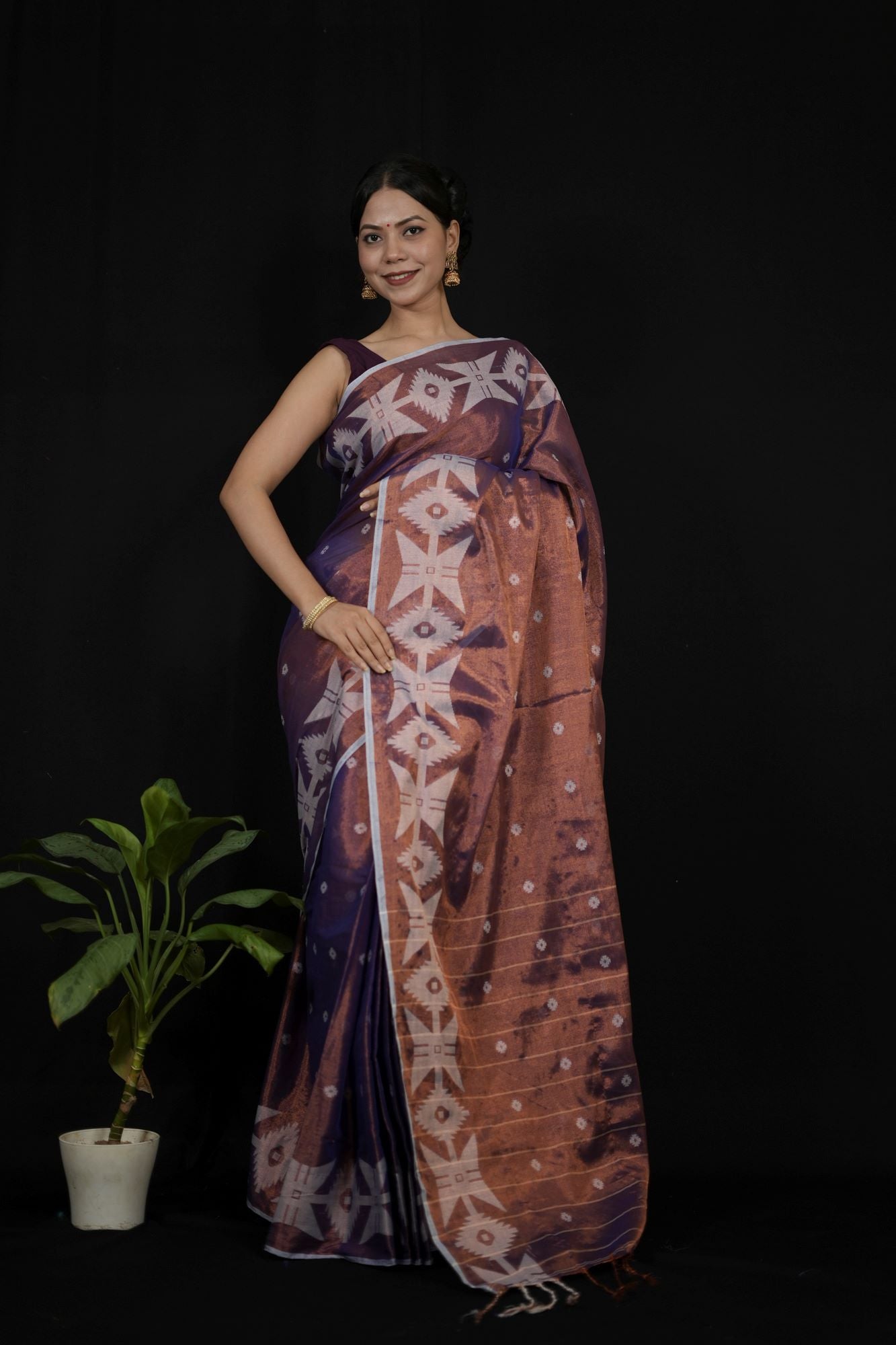 Exquisite Traditional Pure Tissue Jamdani with Handloom Weaving Wrap in 1 Minute Saree