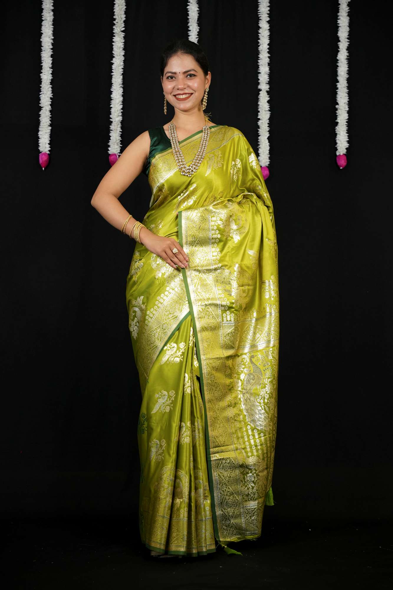 Jaal Pakshi Weave Banarasi prestitched saree