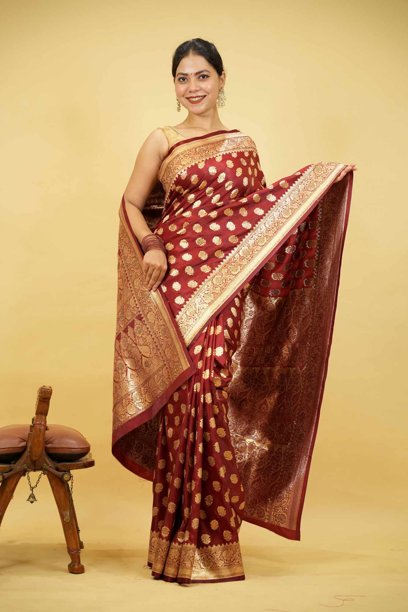 Banarasi with Intricate Zari Weaving and Floral Butta Ready To Wear saree