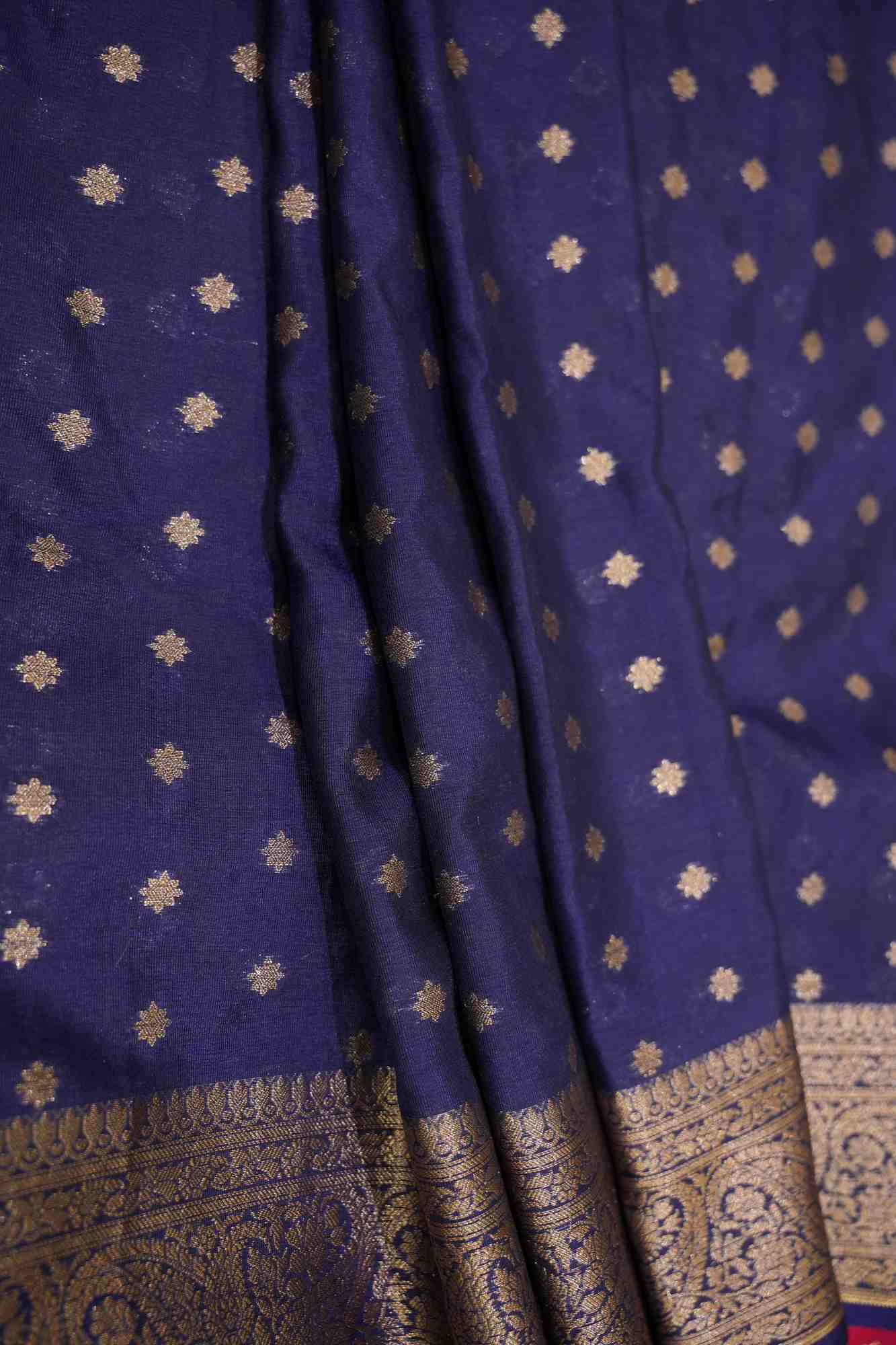 Banarasi with Rich Pallu, Zari Border & Handloom Wrap Ready To Wear Saree
