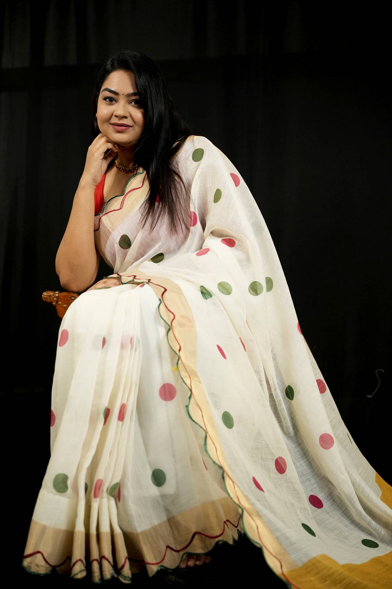 Polka Linen with Gold Zari and Scallop Border Ready To Wear Saree