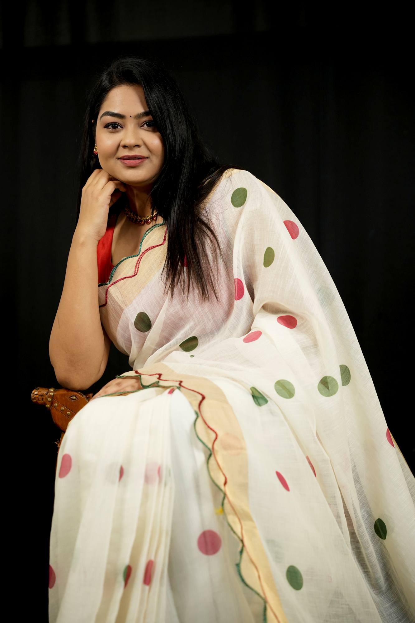 Polka Linen with Gold Zari and Scallop Border Ready To Wear Saree