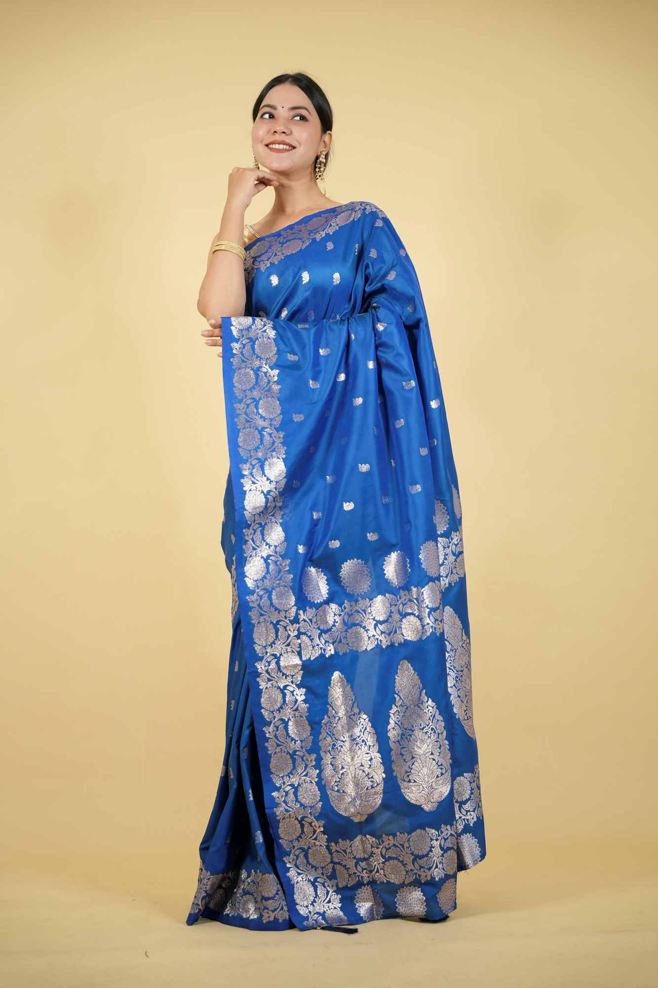 Banarasi with Intricate Zari Weave Ready To Wear Saree