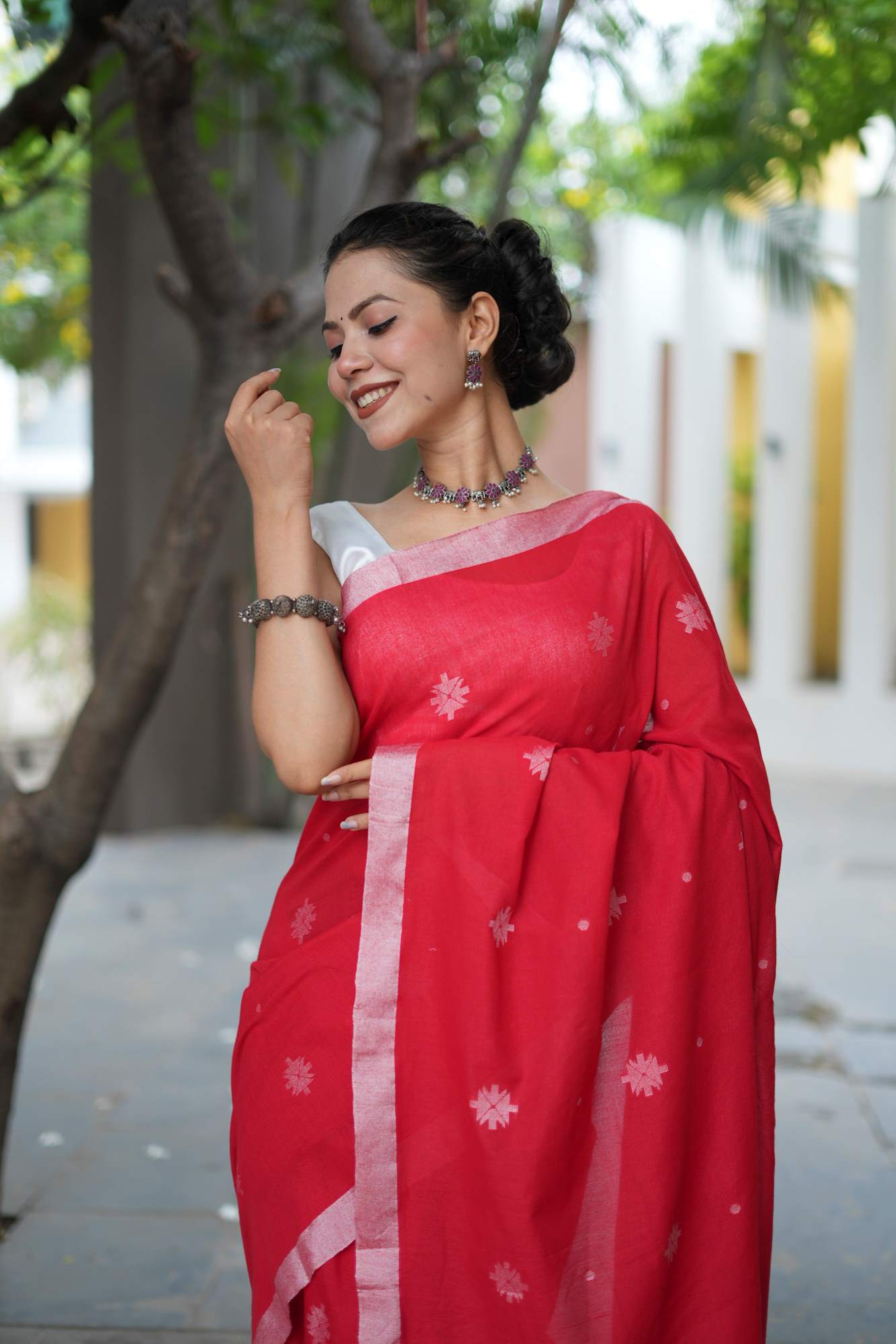 Traditional Jamdani Weaving Premium Cotton Ready to Wear Saree