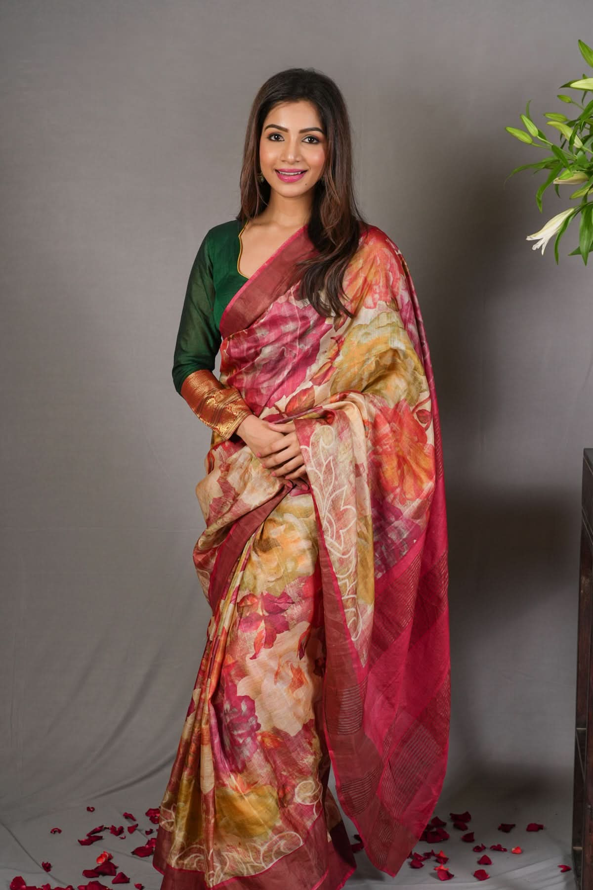 Jari Tussar Silk Saree with Floral Digital Print in Beige | SILK MARK CERTIFIED | Shobitam