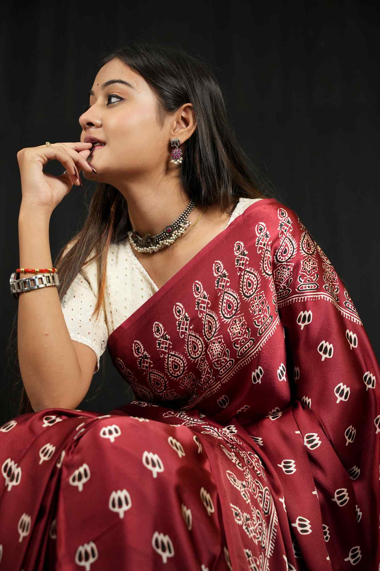 Elegant Red Gaji-Ajrakh Inspired Print with Rich Traditional Block Print Wrap in 1 minute Saree