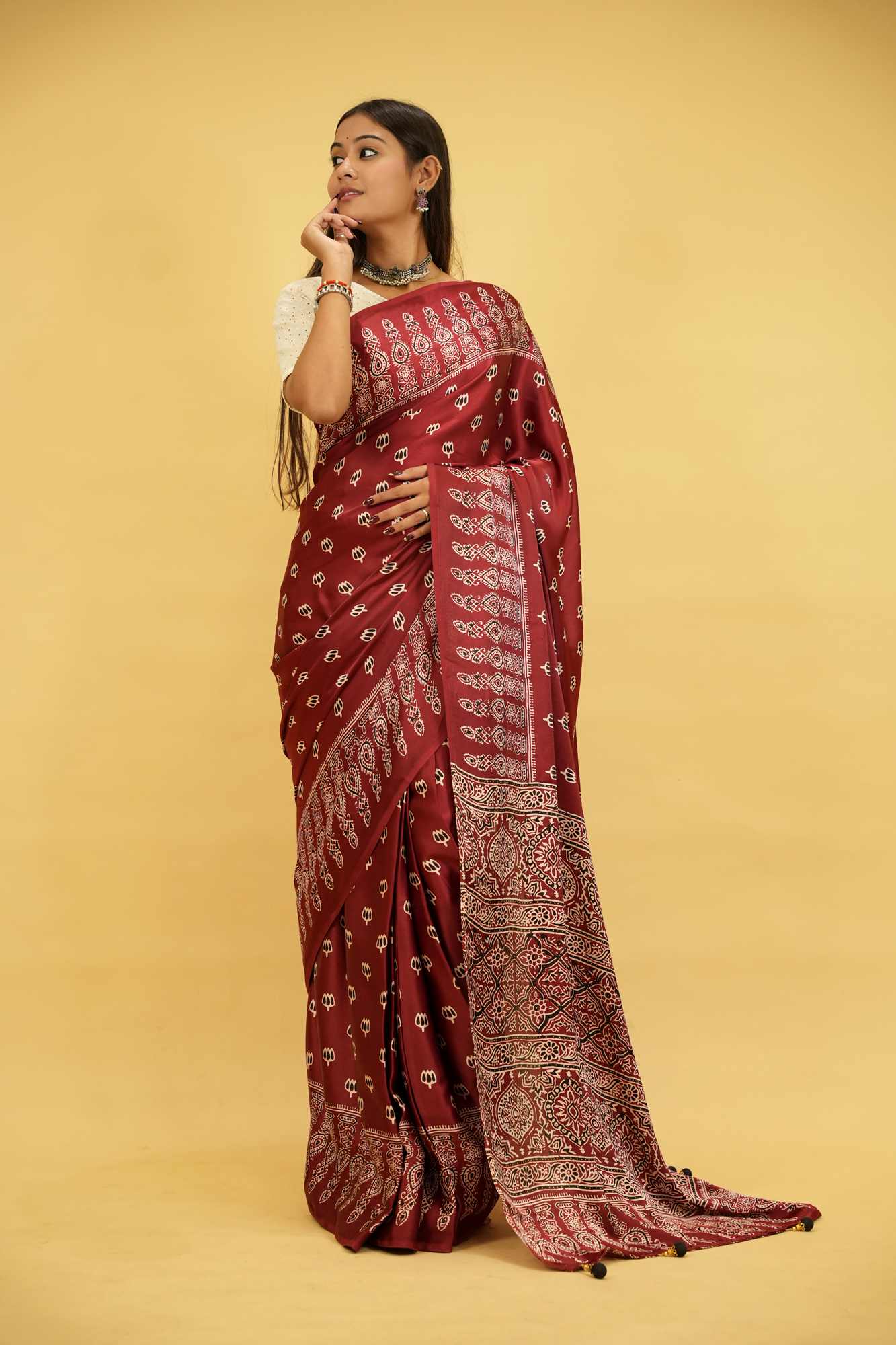Elegant Red Gaji-Ajrakh Inspired Print with Rich Traditional Block Print Wrap in 1 minute Saree