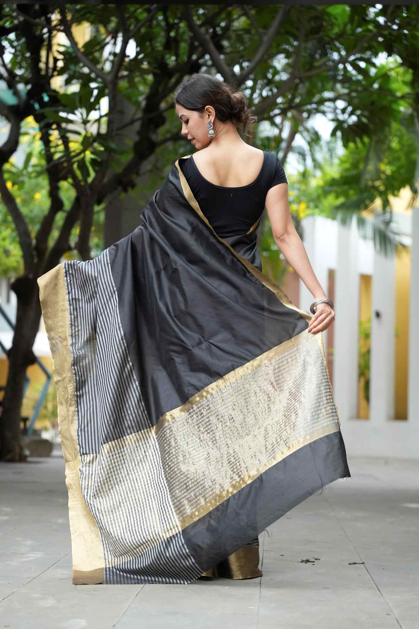 Raveena Tandon inspired semi katan silk Black & White Striped with Gold Zari Border Ready To Wear Saree