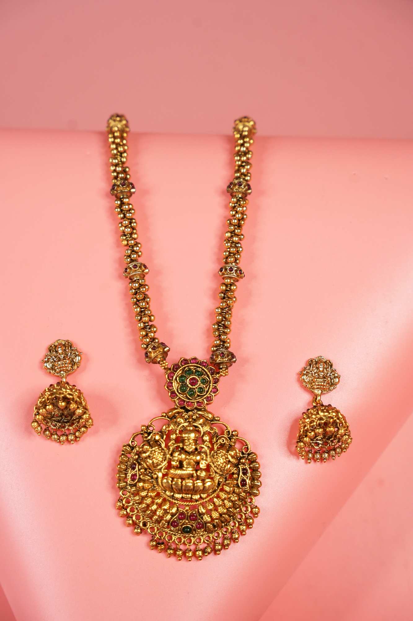 Divine Lakshmi Temple Jewelry Set With Matching Earring