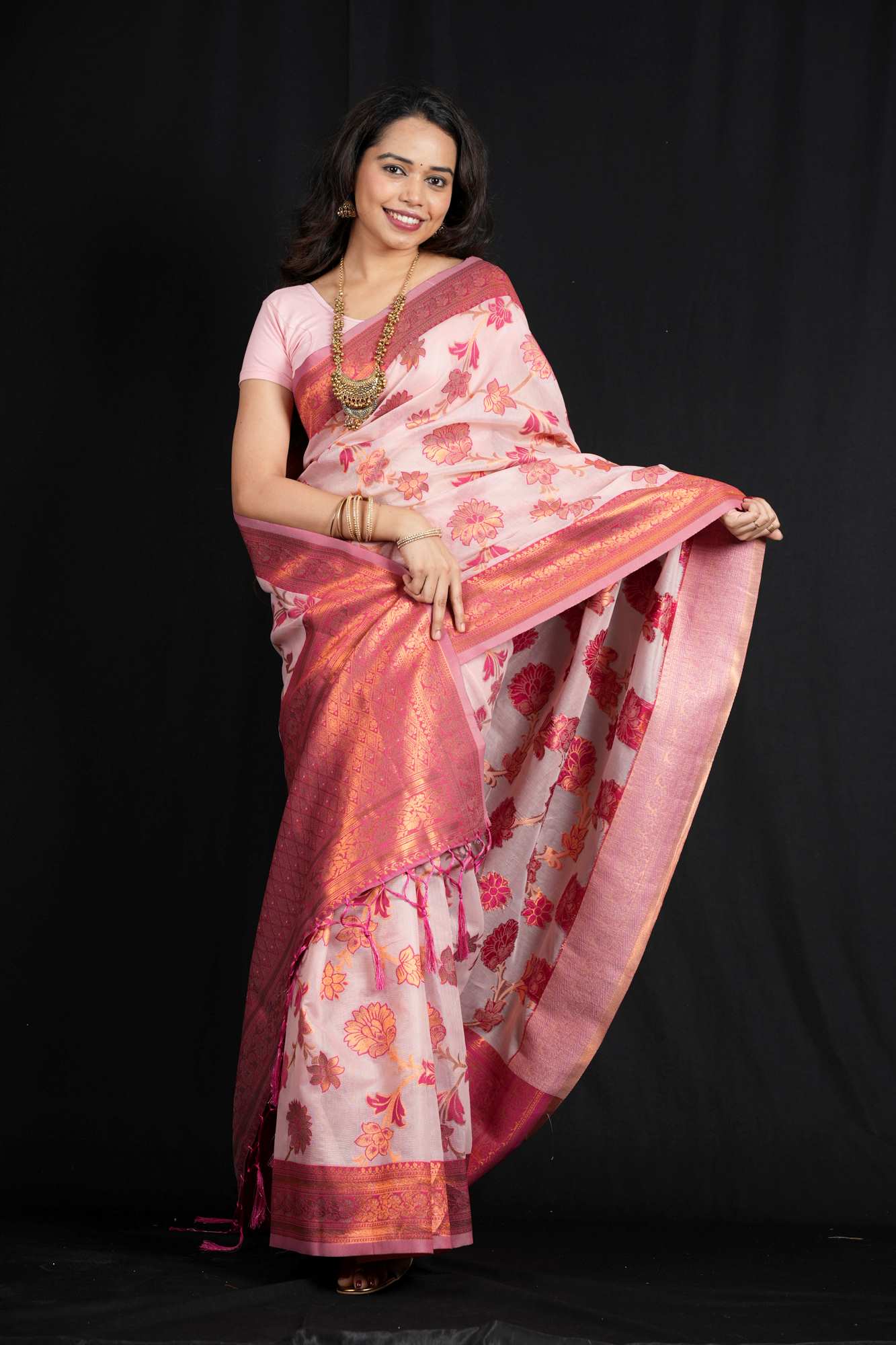 Banarasi with Jaal Floral Weave and woven Zari Border Ready To Wear Saree