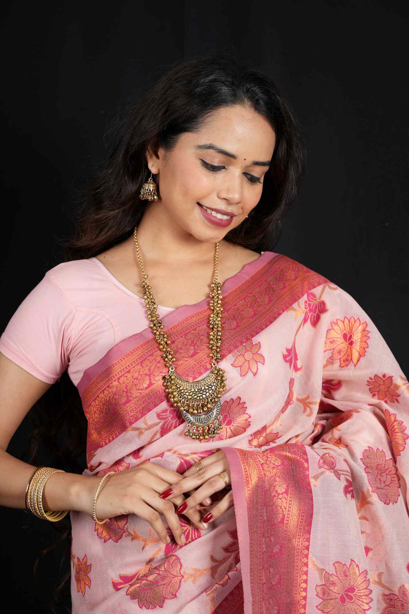 Banarasi with Jaal Floral Weave and woven Zari Border Ready To Wear Saree