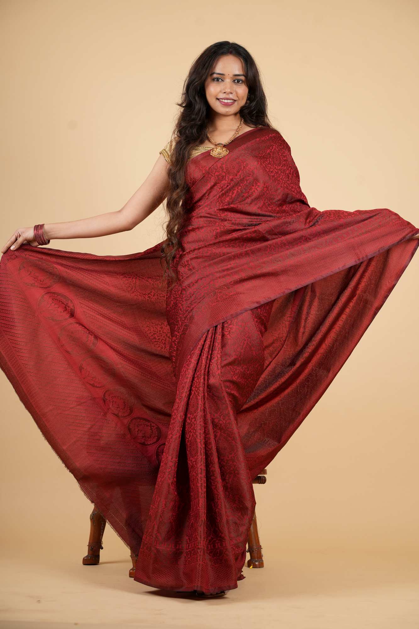 Kanchipuram with Intricate Zari and Ethnic Motifs Ready To Wear Saree